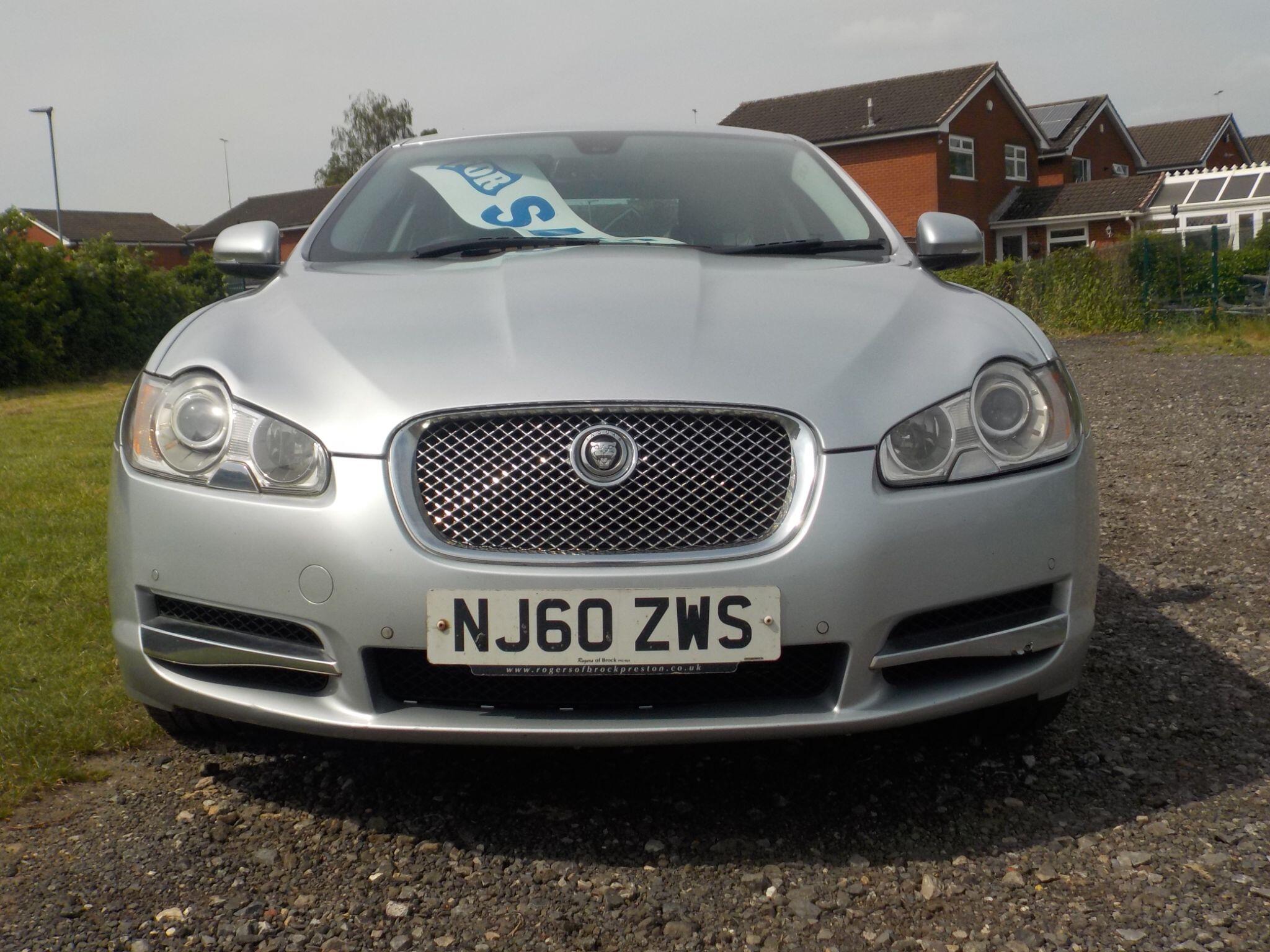 Jaguar XF 3.0d V6 Luxury Auto Euro 5 4dr