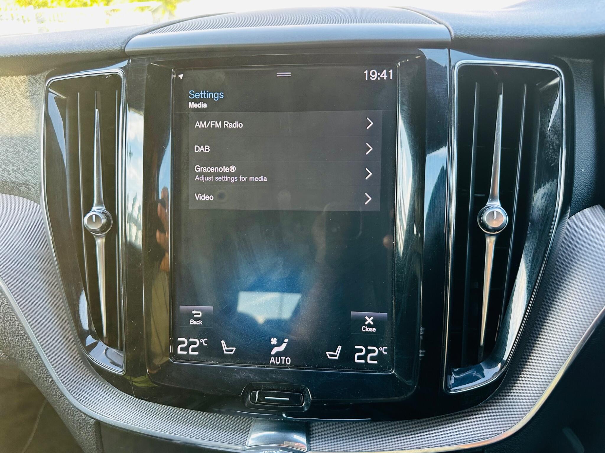 Volvo XC60 view 42