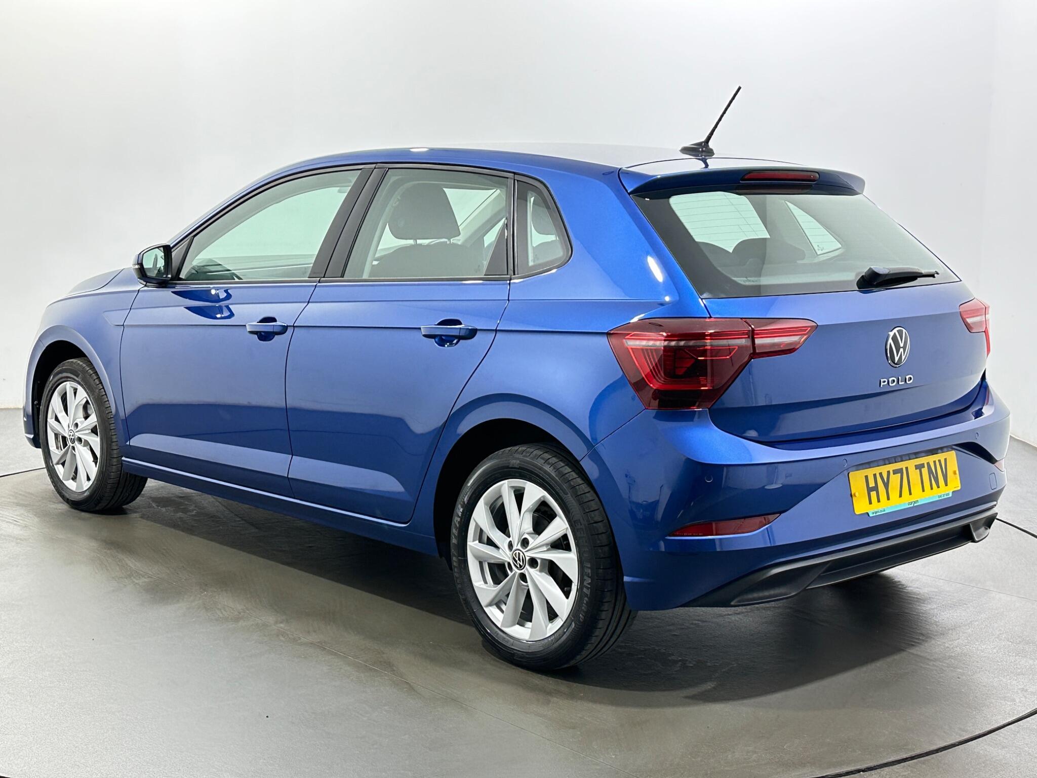 Volkswagen Polo view 6