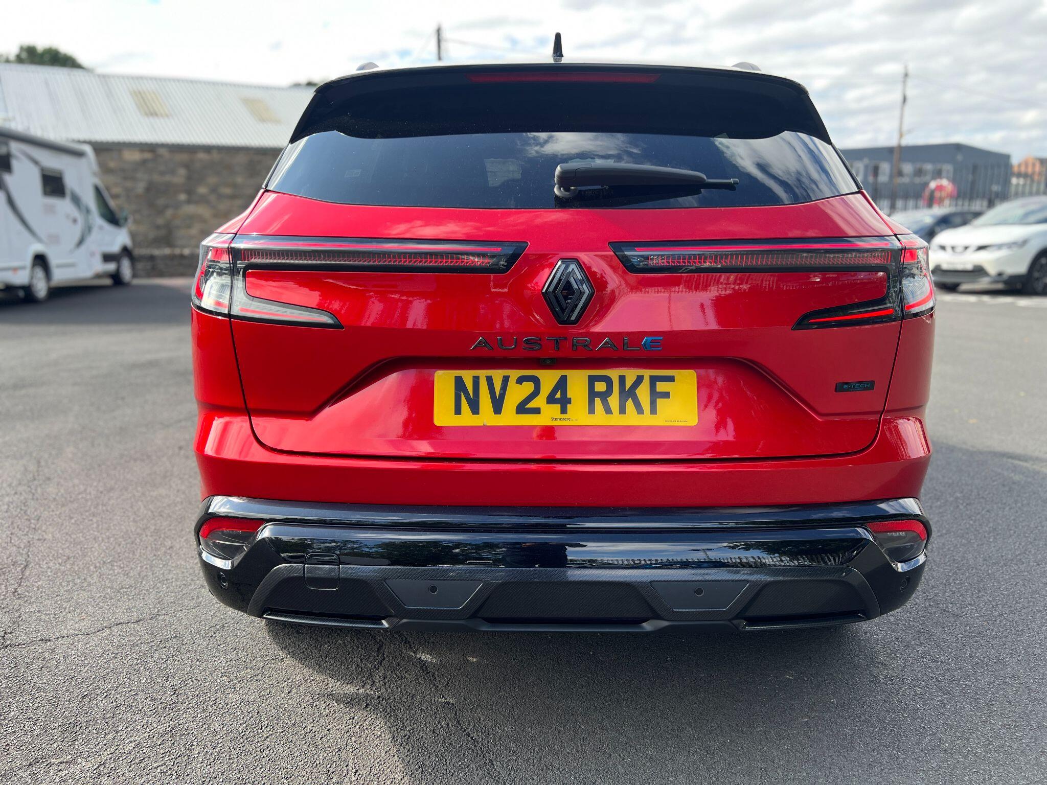 Renault Austral view 7