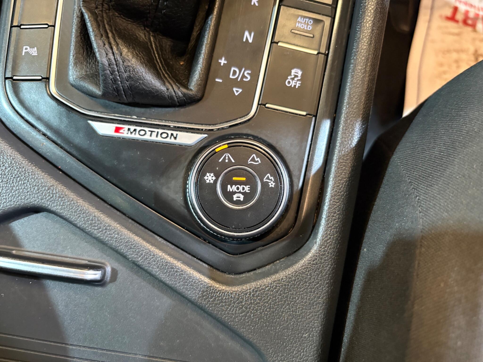 Volkswagen Tiguan view 54