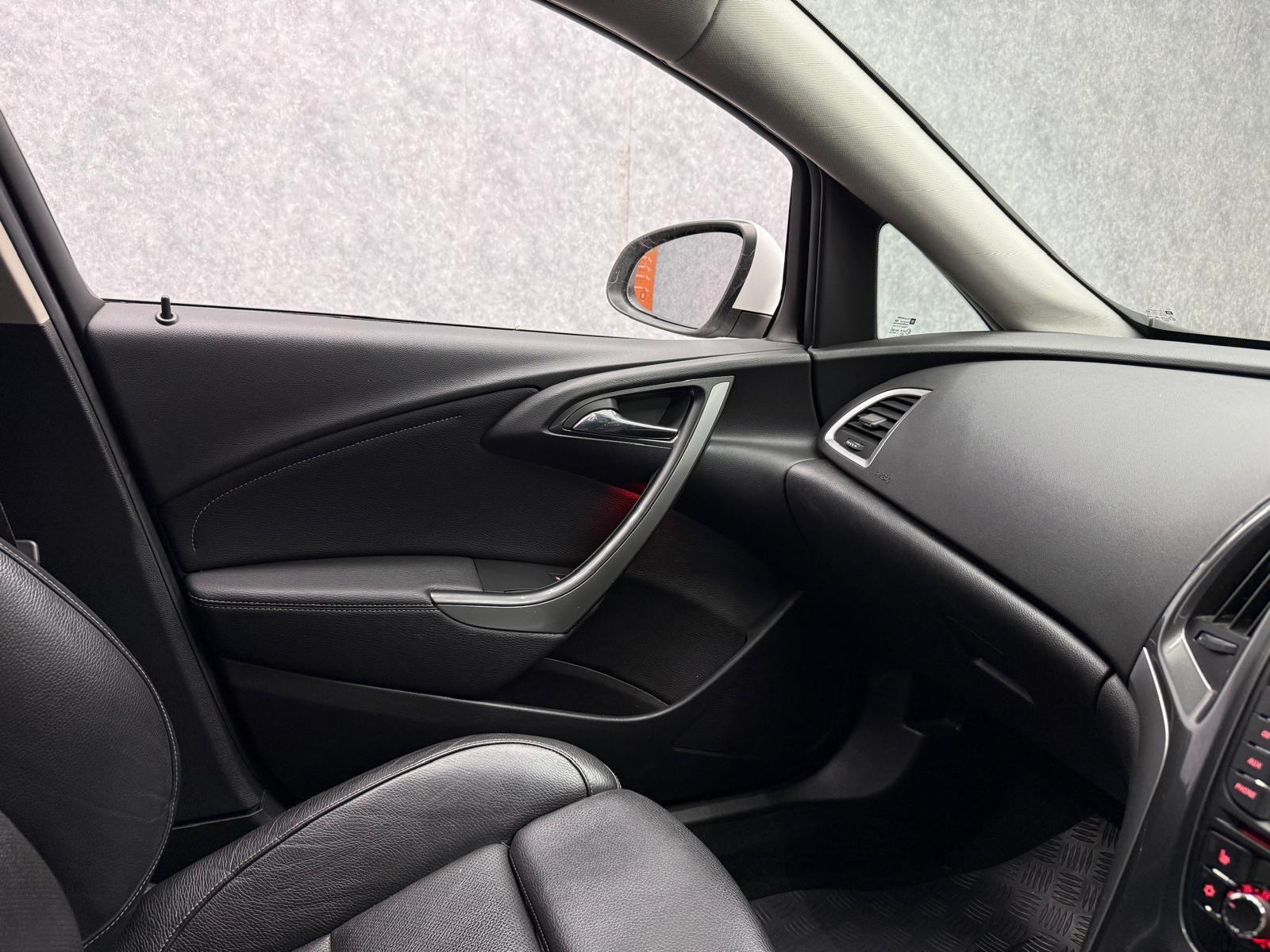 Vauxhall Astra view 17