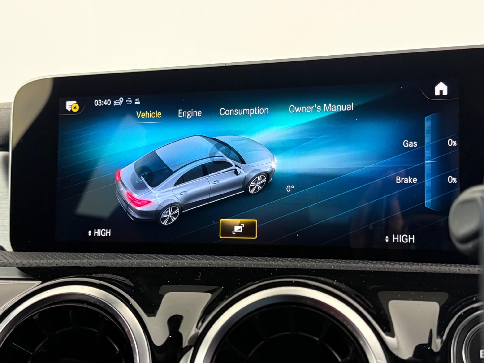 Mercedes-Benz Cla view 26