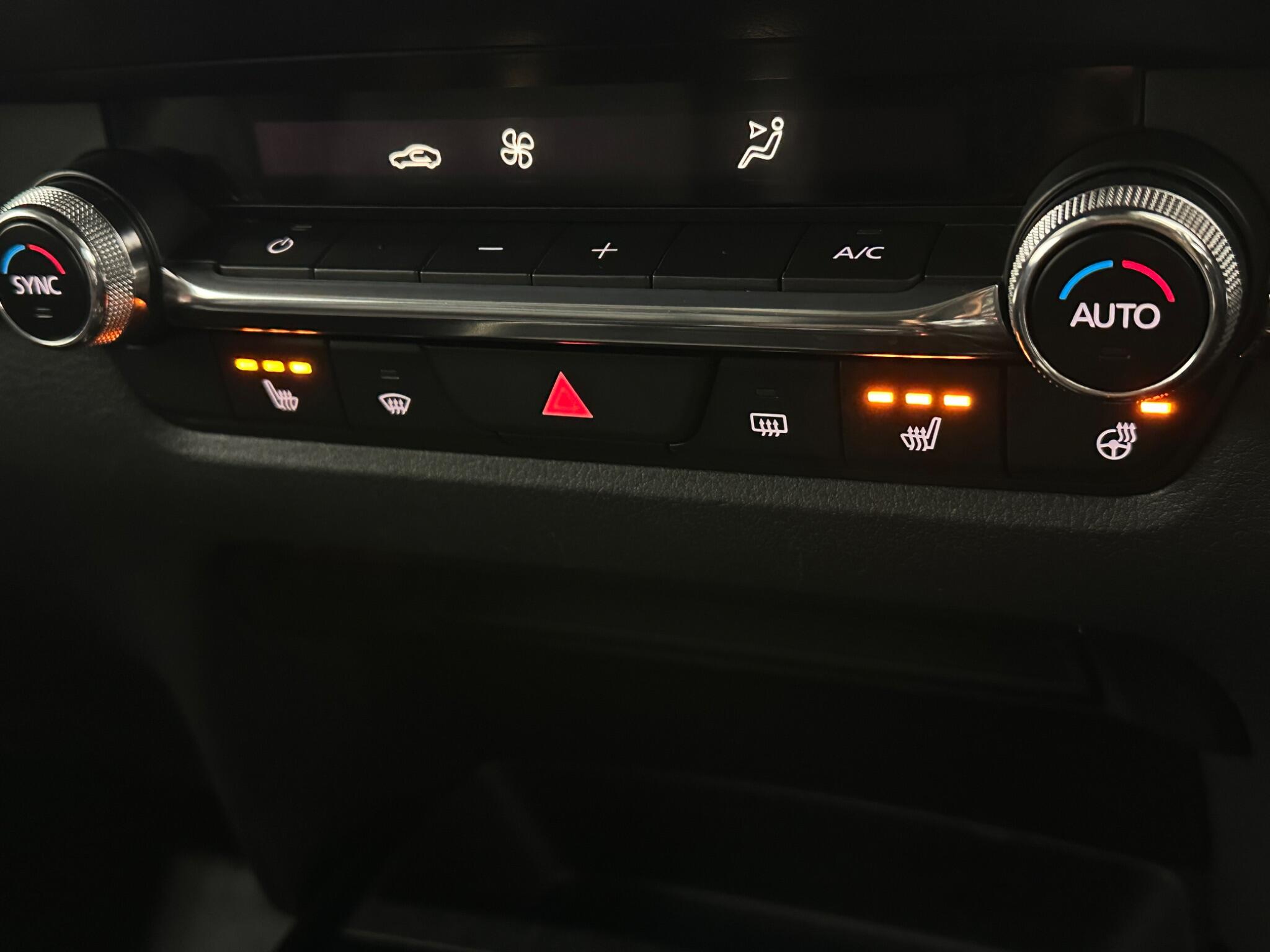 Mazda CX-30 view 20
