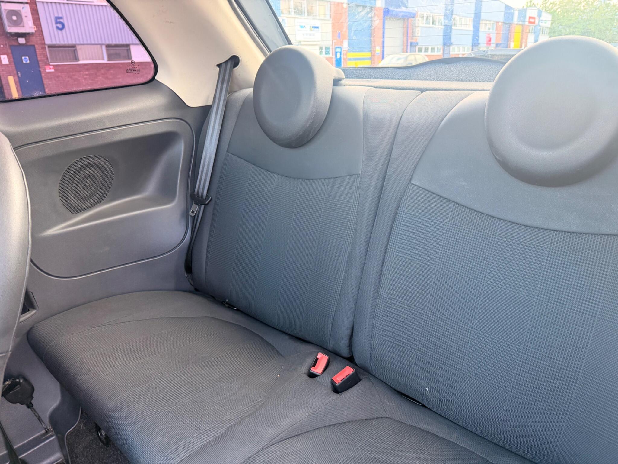 Fiat 500 view 37