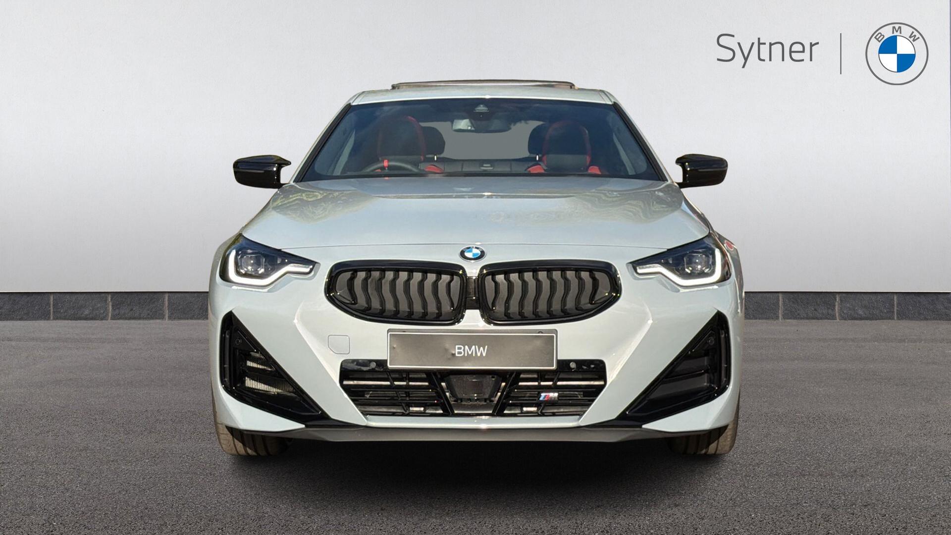 BMW 2 Series view 16