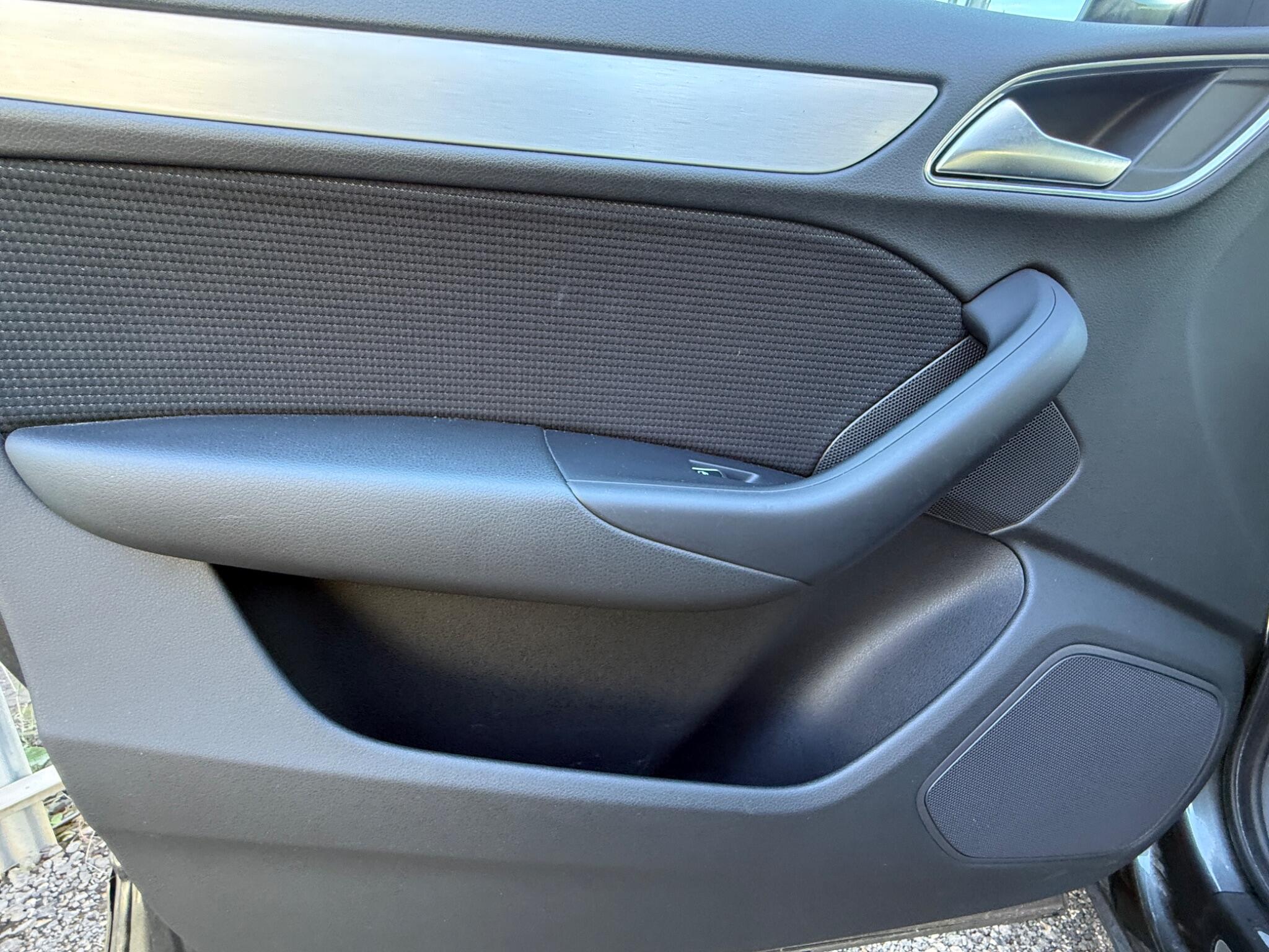 2017 Audi Q3 image 40