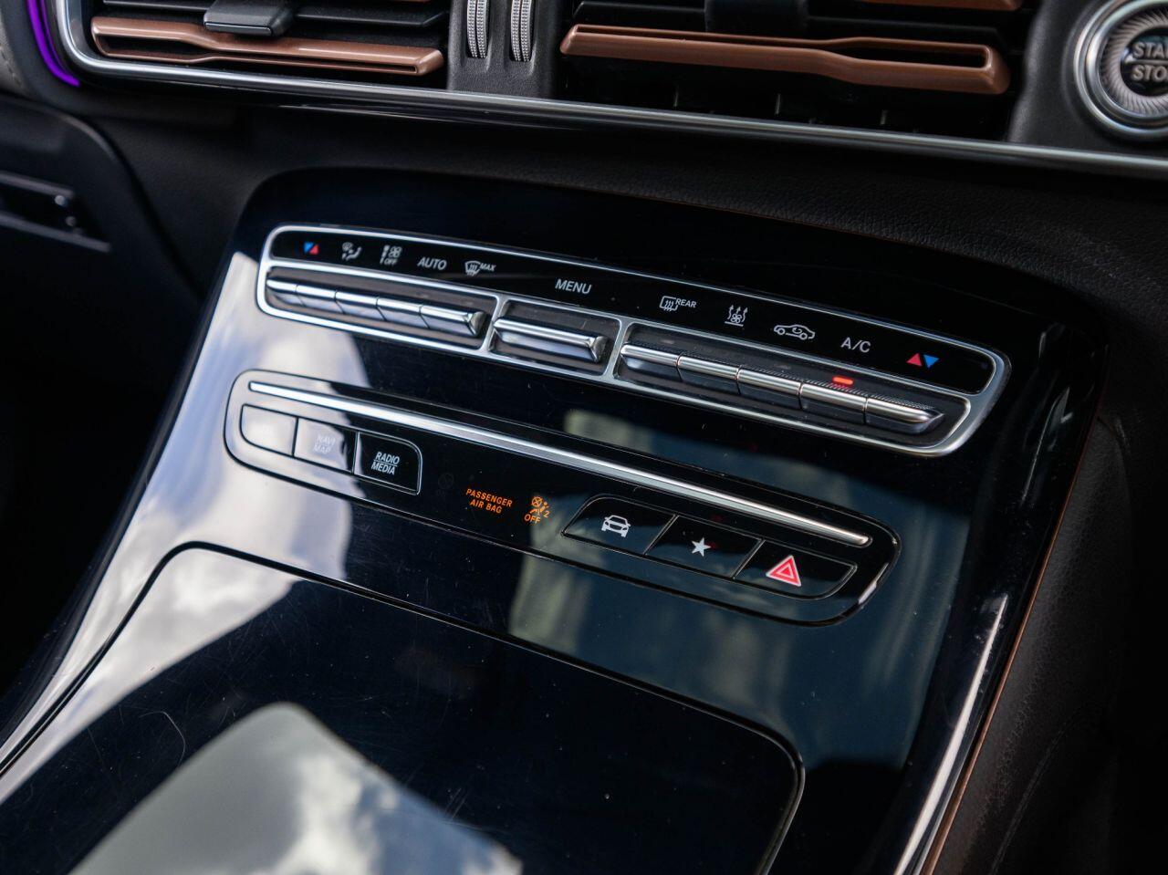 Mercedes-Benz Eqc view 26
