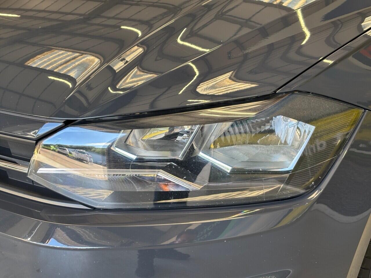 Volkswagen Polo view 41