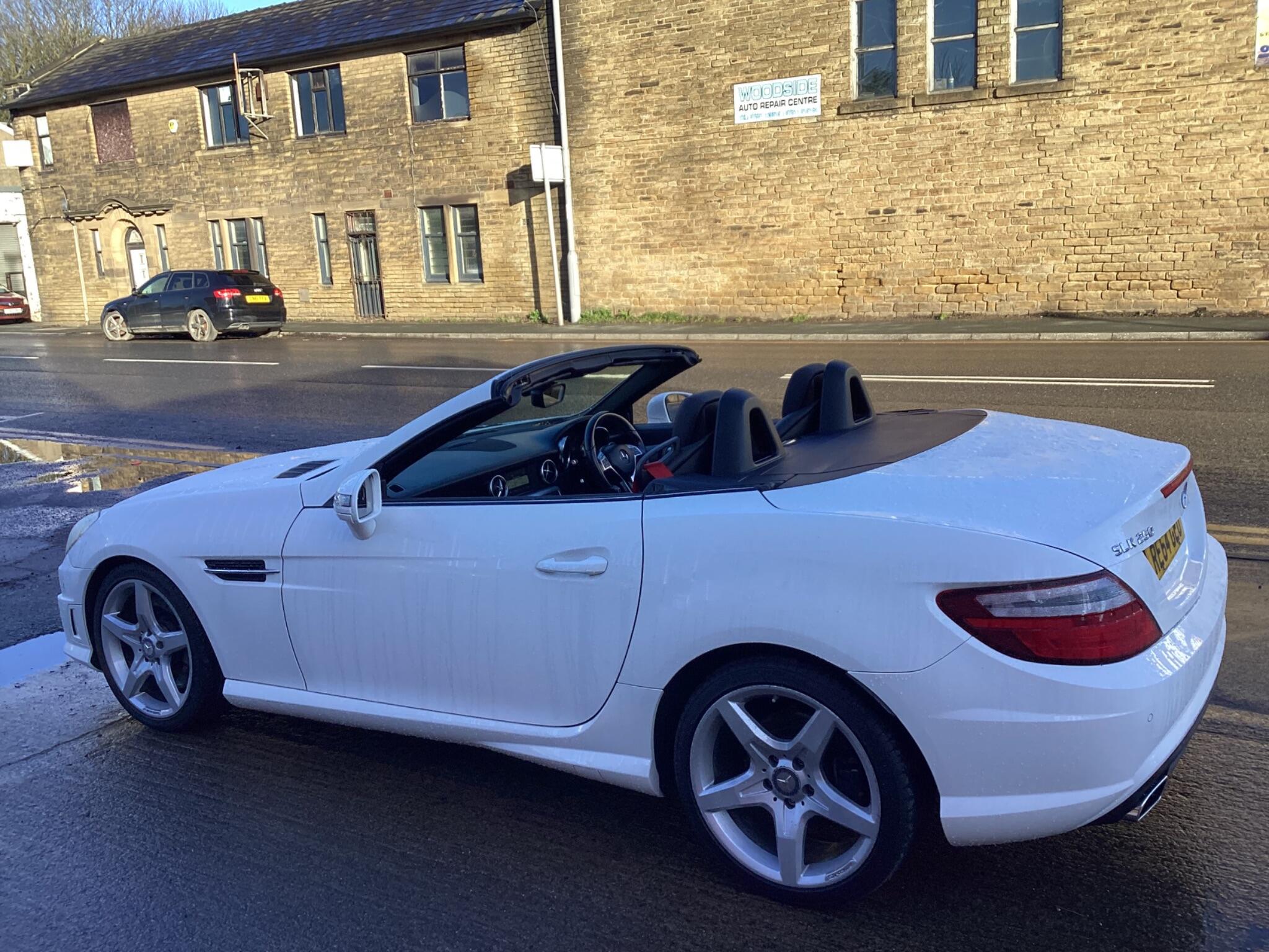 Mercedes-Benz SLK view 16