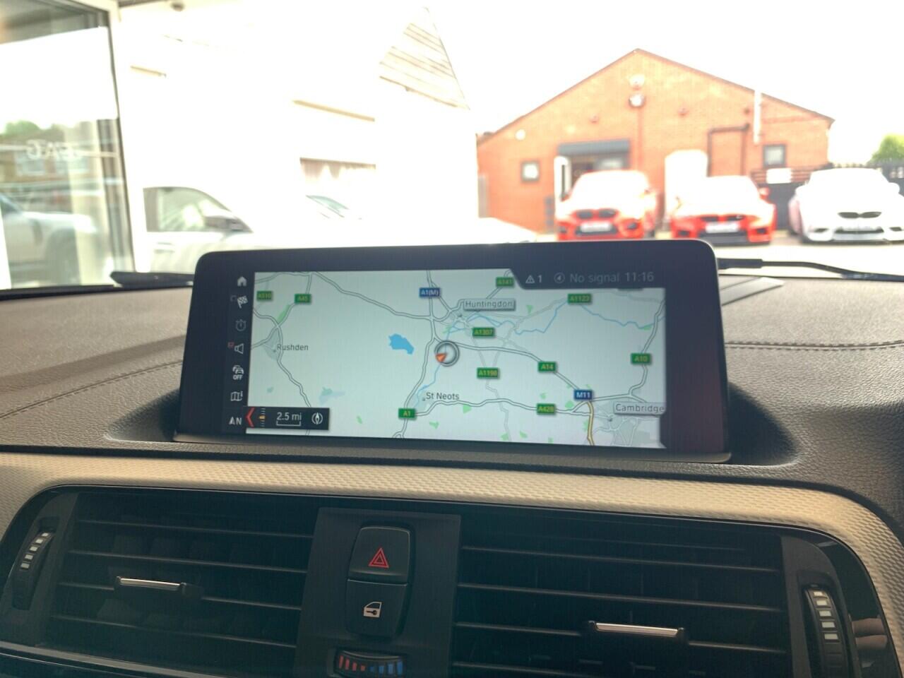 BMW 1 Series view 40