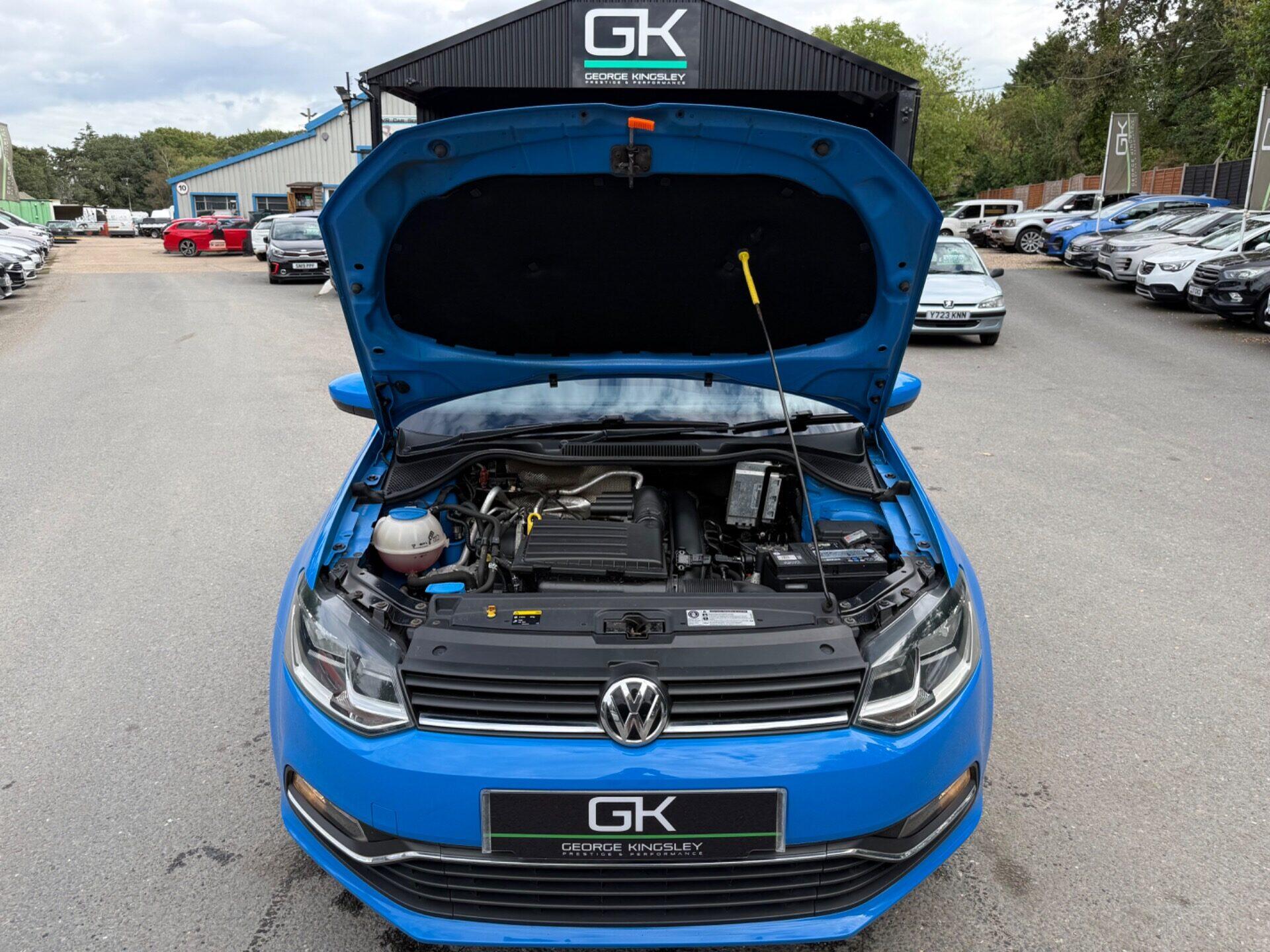 Volkswagen Polo view 43