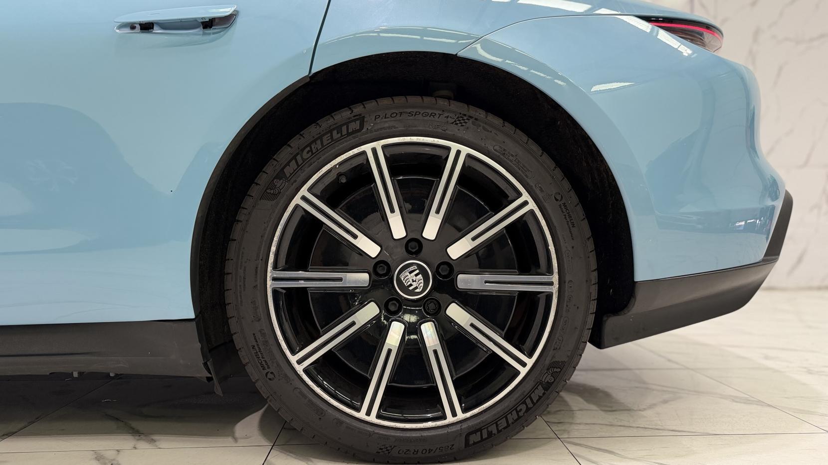 Porsche Taycan view 49