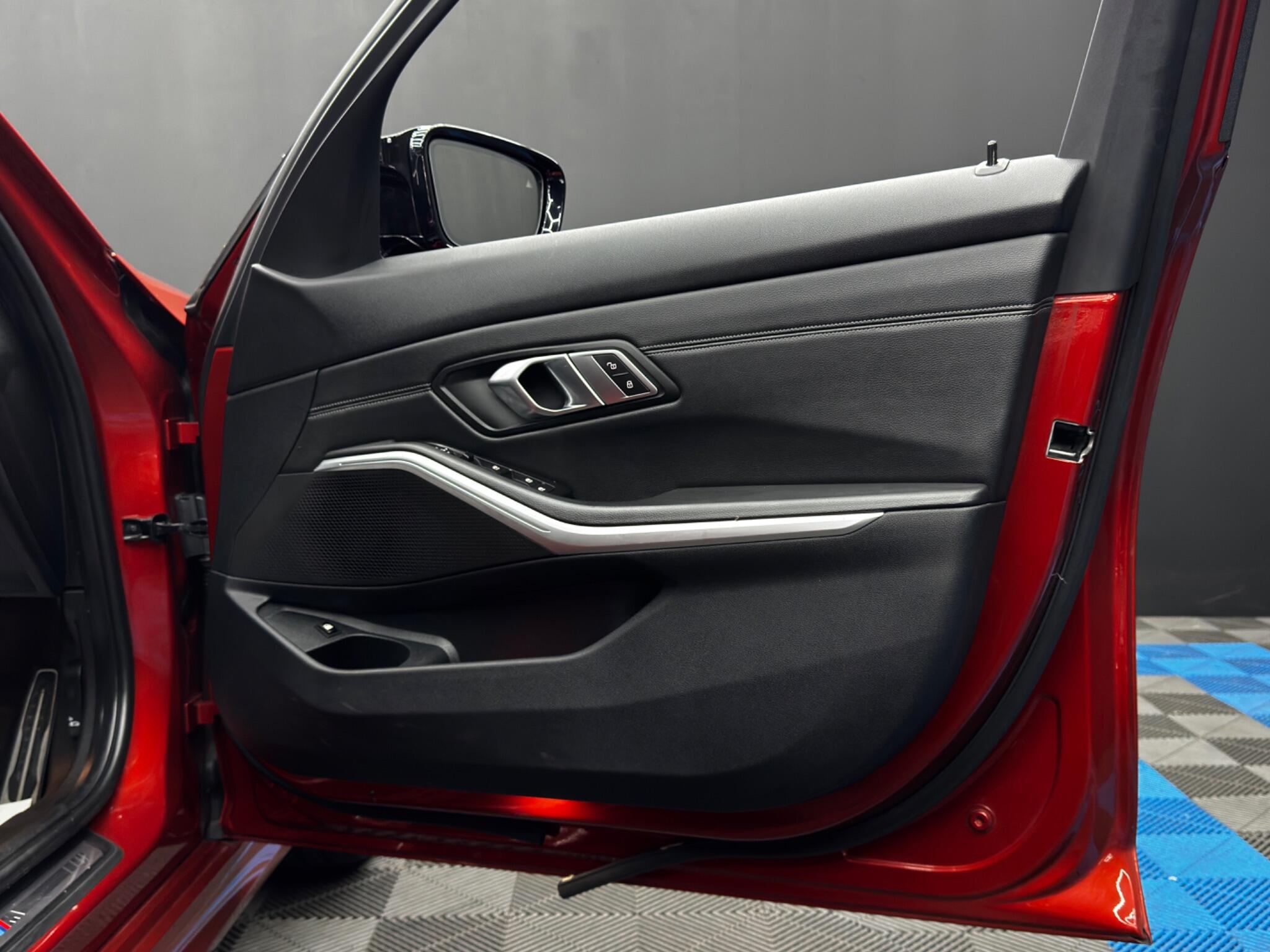 BMW 3 Series view 50