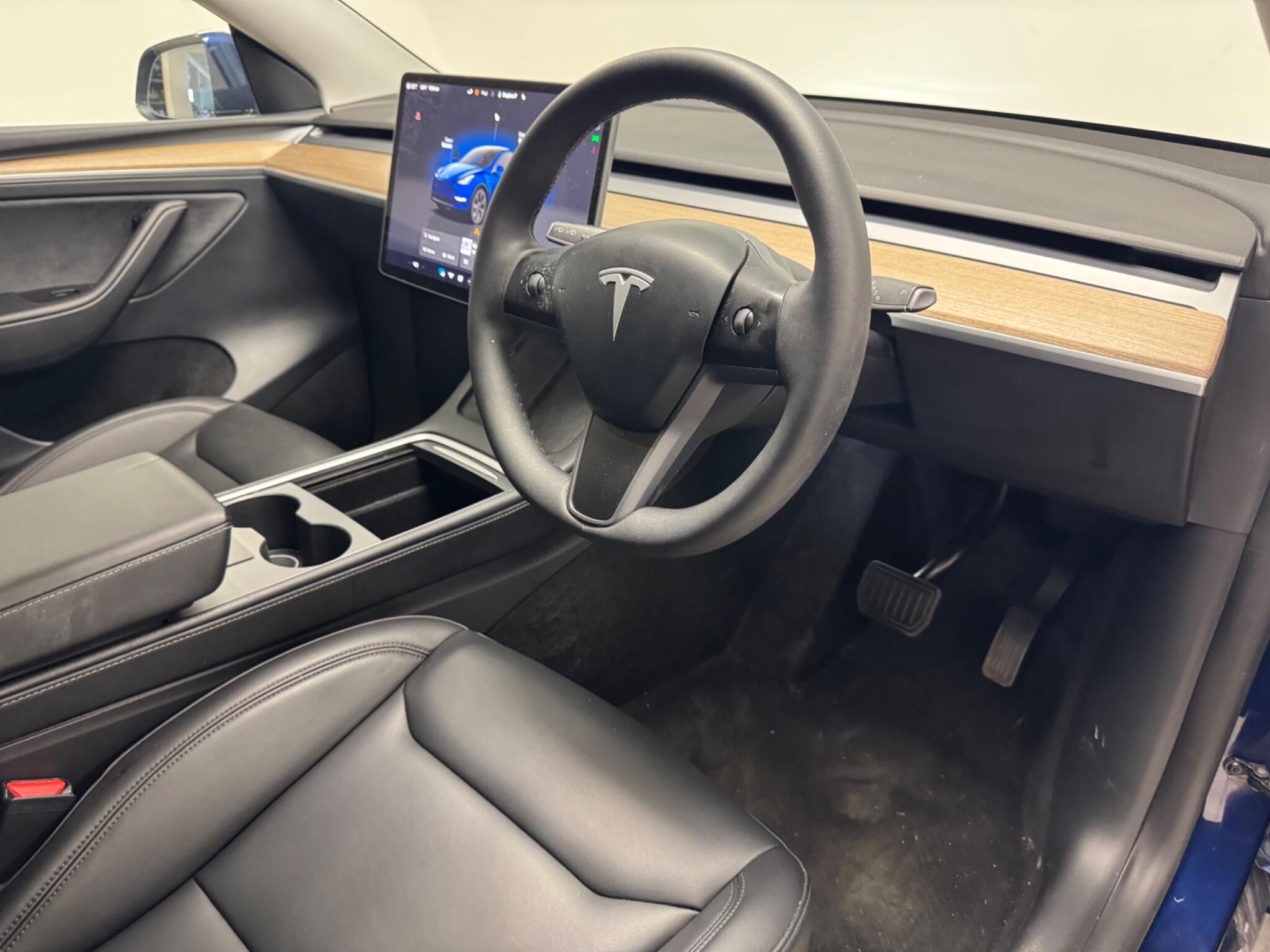 Tesla Model Y view 6