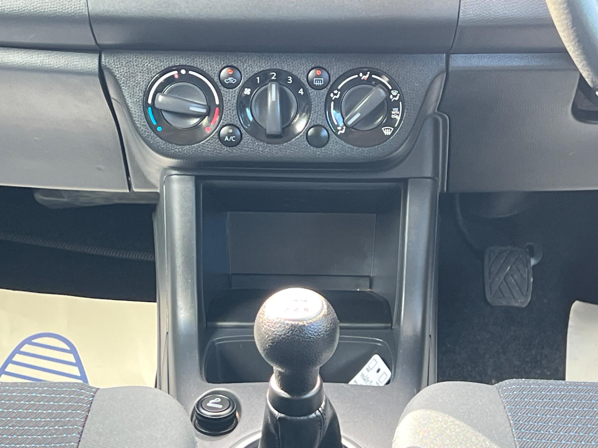 Suzuki Swift view 33