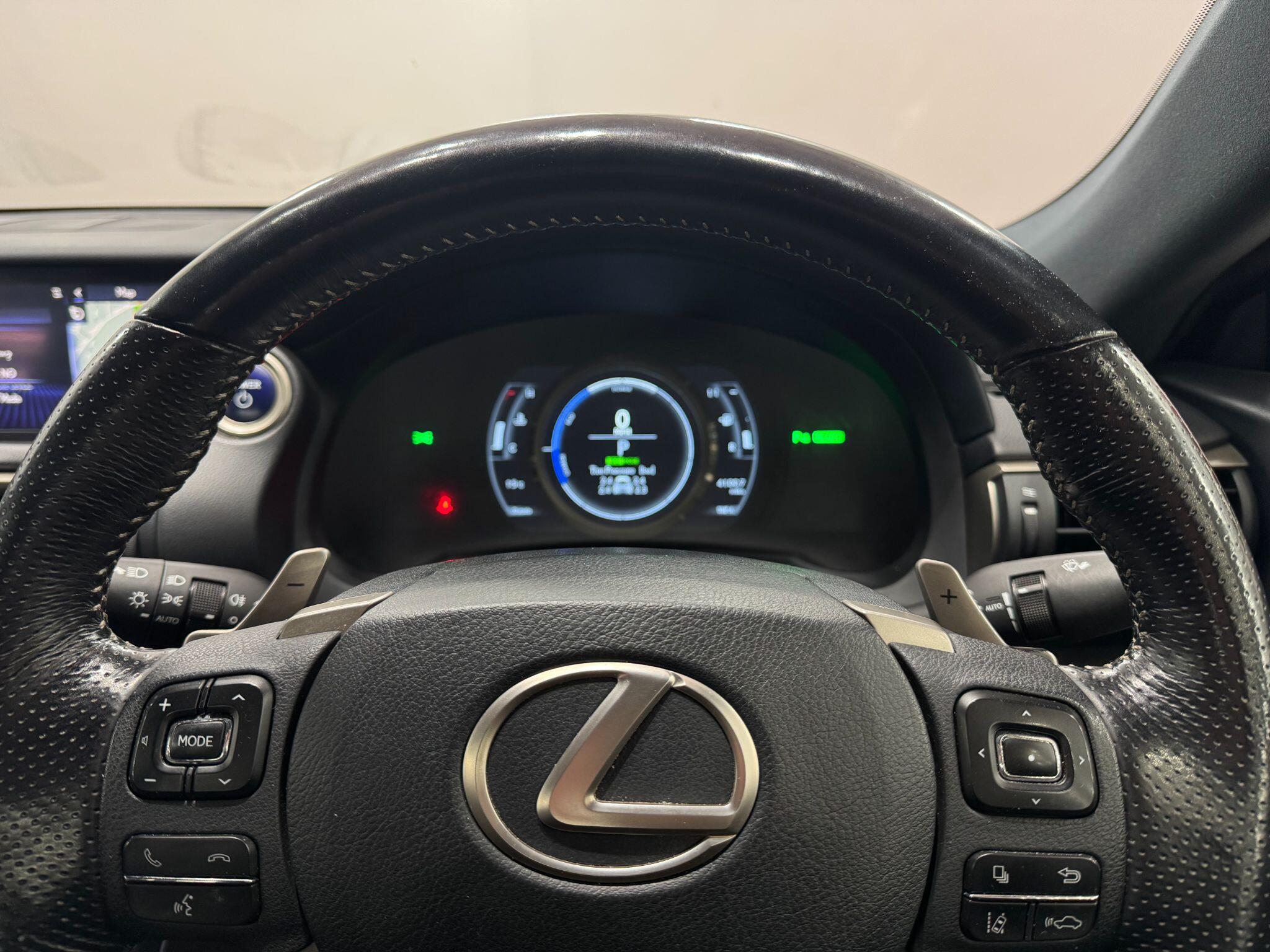 Lexus RC view 32