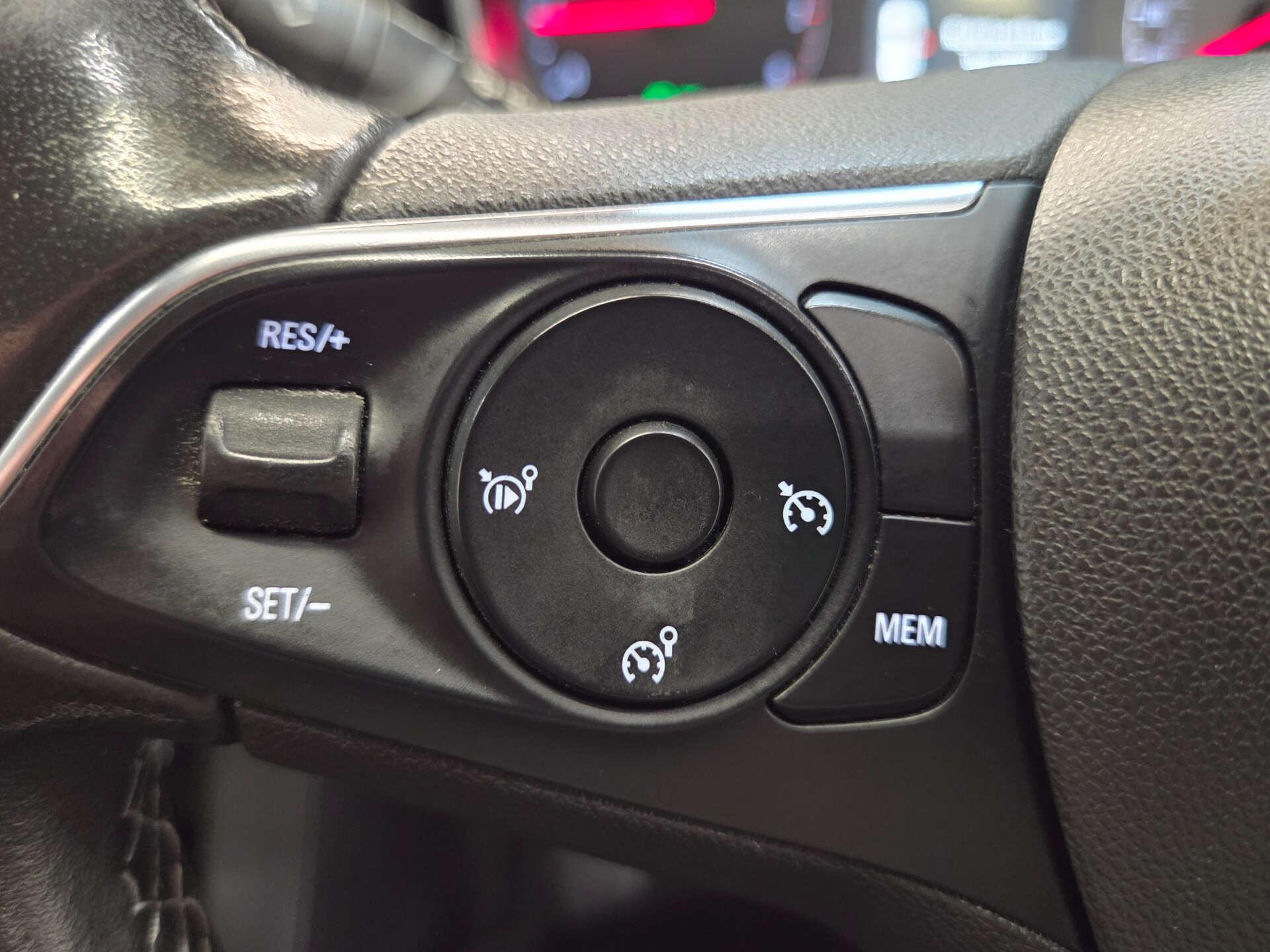 Vauxhall Grandland X view 14
