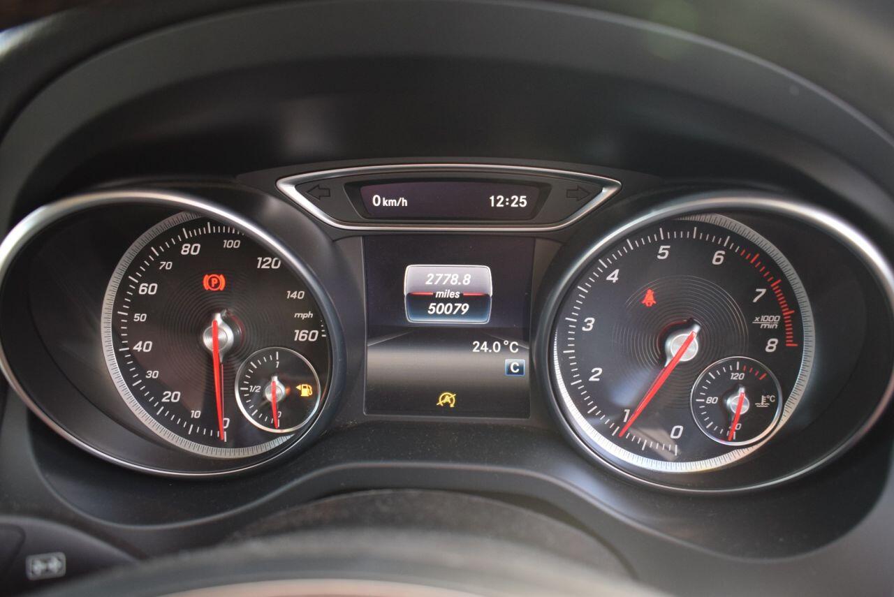Mercedes-Benz Gla view 22