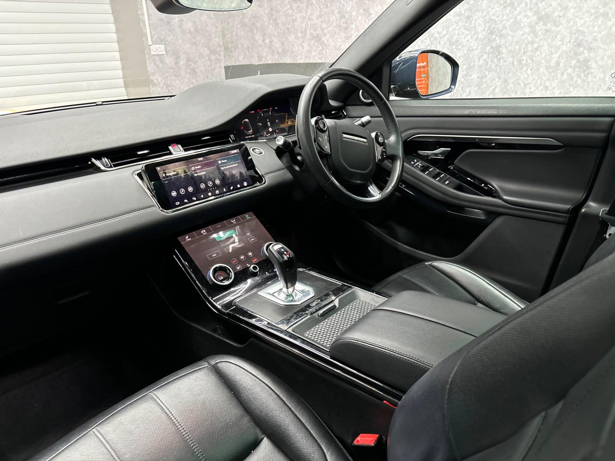 Land Rover Range Rover Evoque view 9