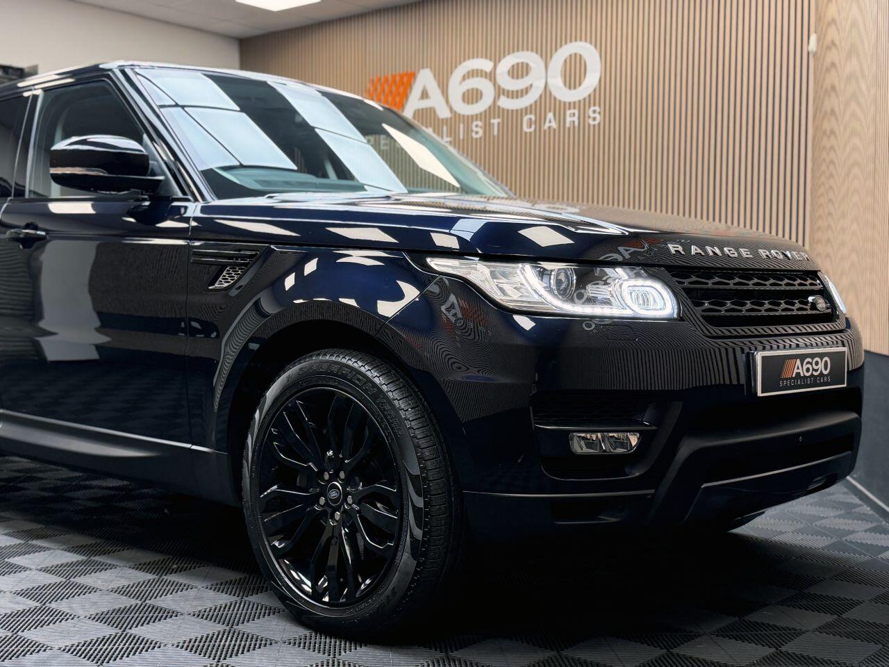 Land Rover Range Rover Sport view 11