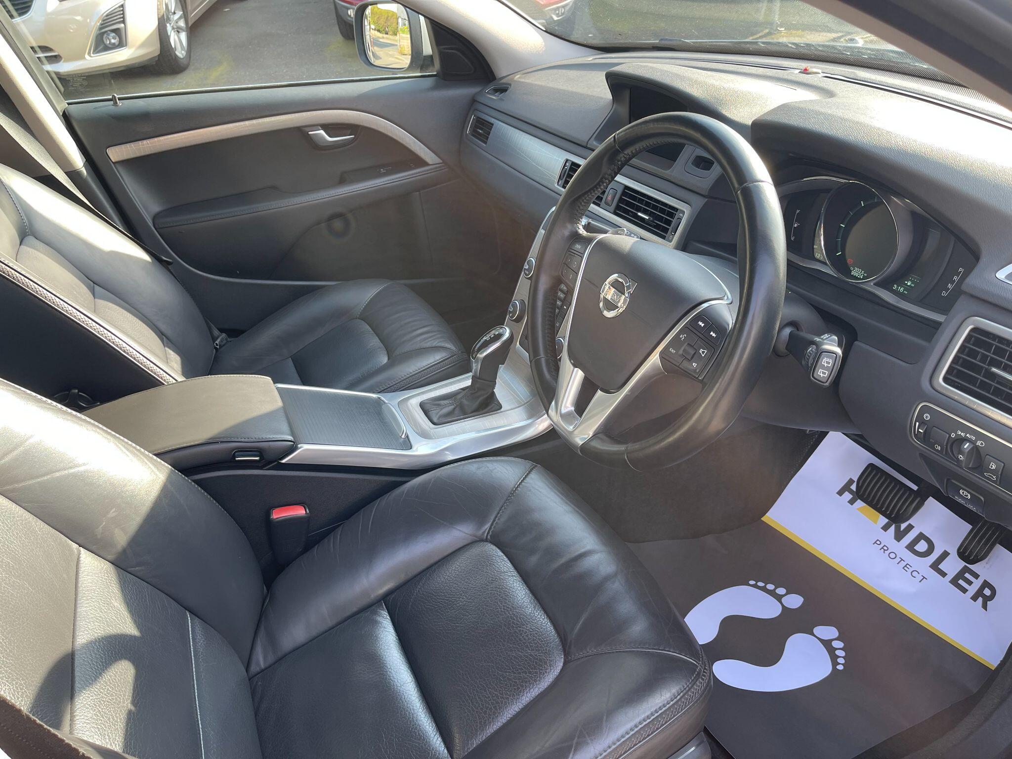 Volvo XC70 view 24