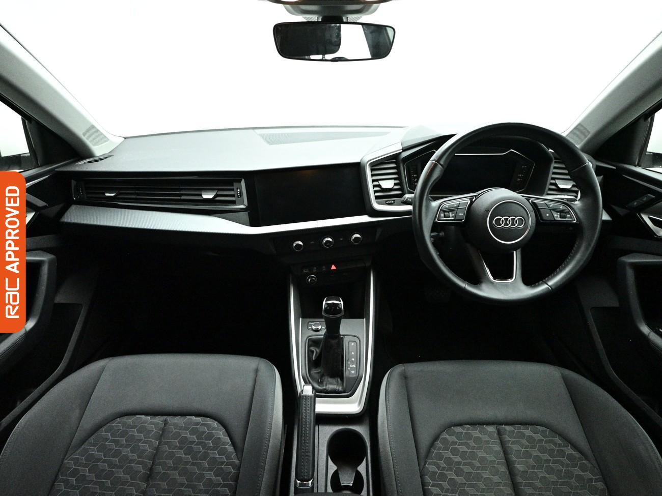 Audi A1 view 2
