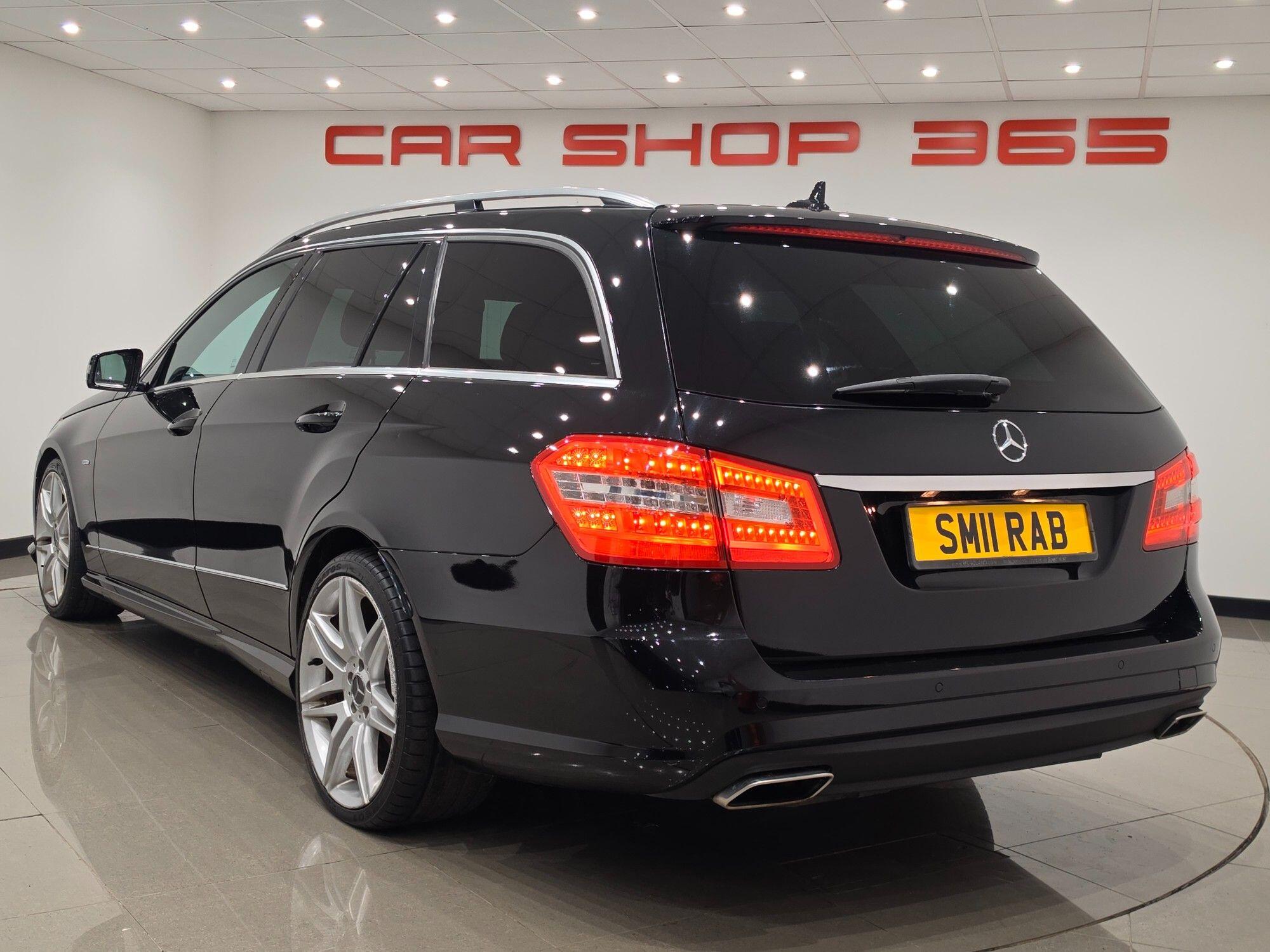 Mercedes-Benz E-Class view 21