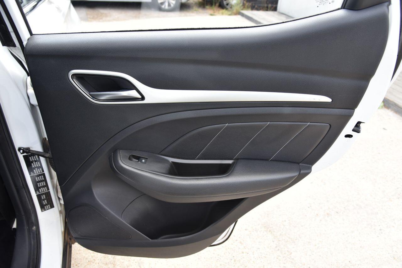 MG MG ZS view 58