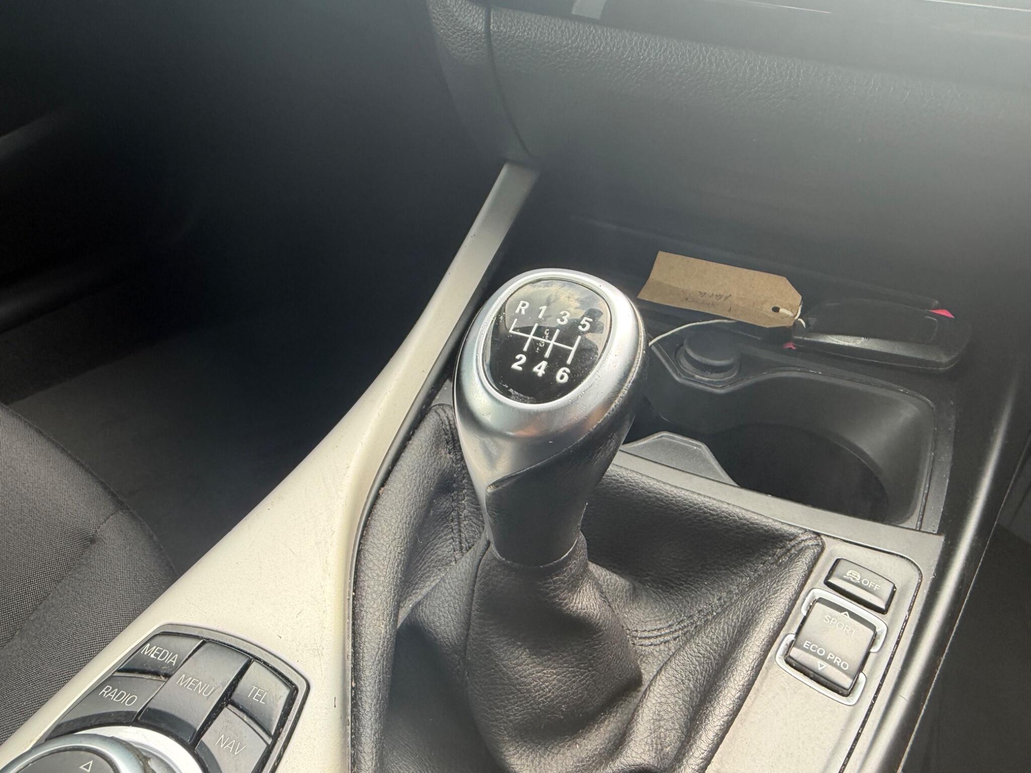BMW 1 Series view 24