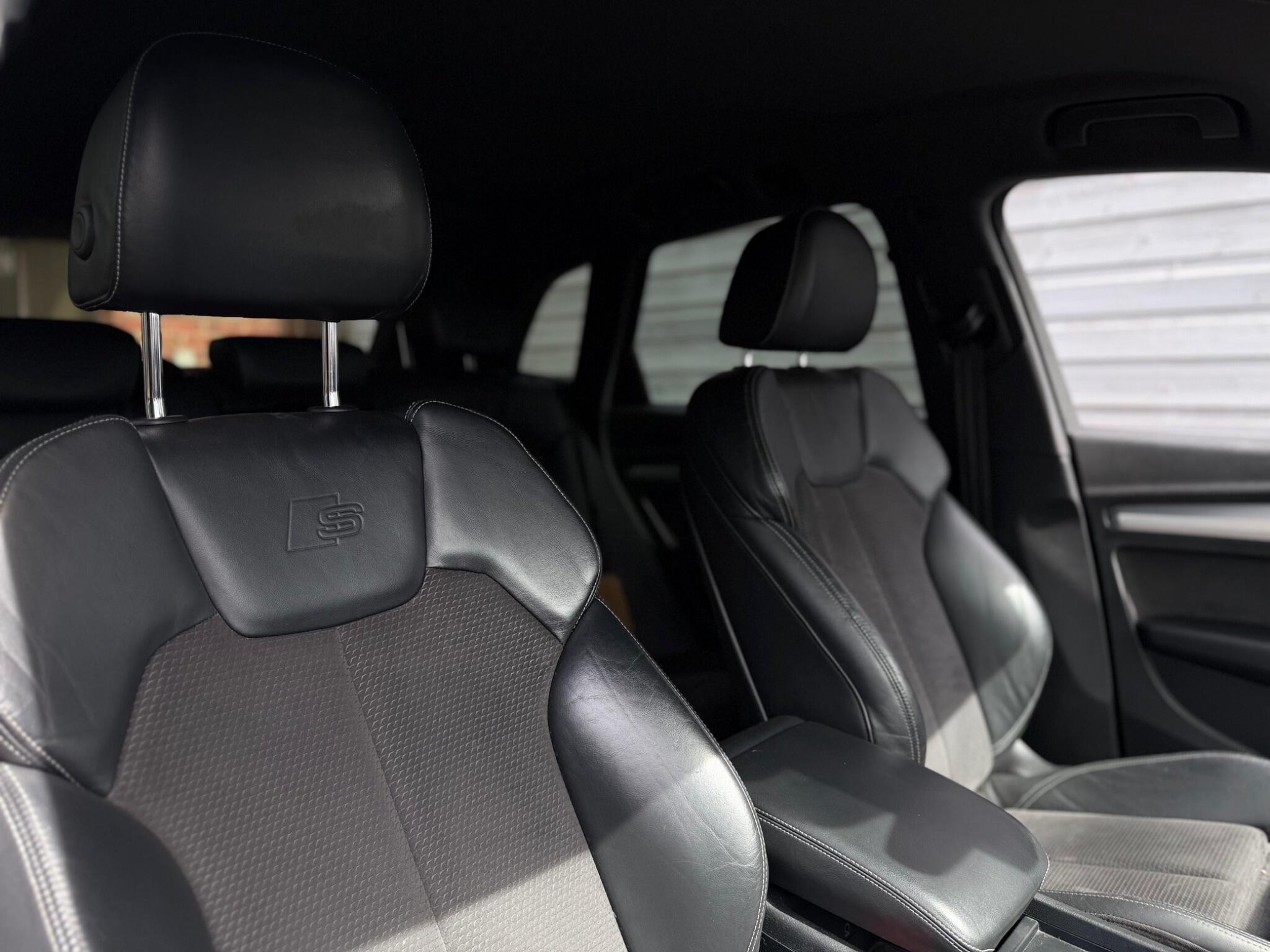 Audi Q5 view 21