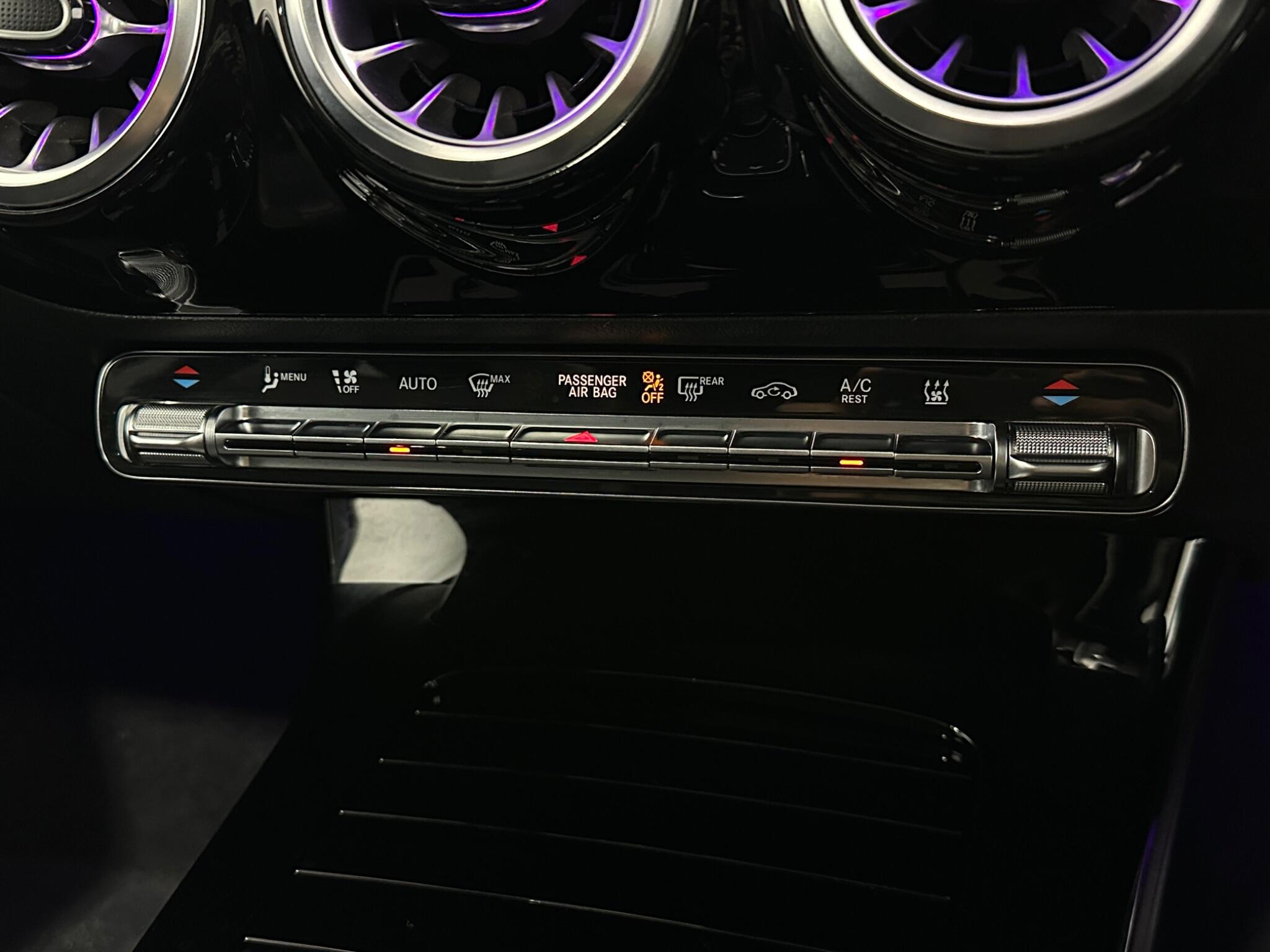 Mercedes-Benz A-Class view 23