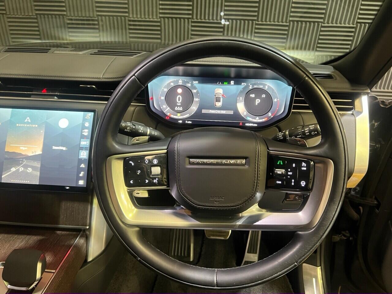 Land Rover Range Rover view 12