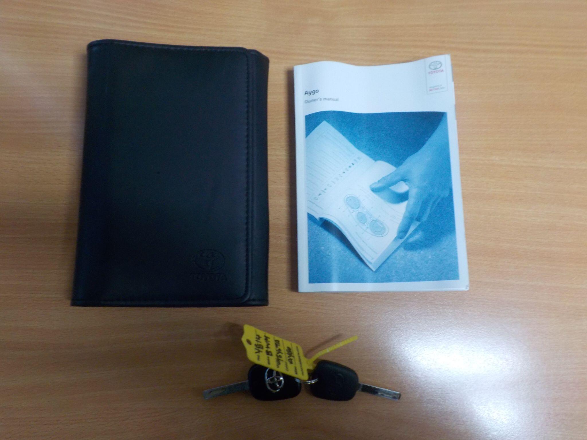 Toyota AYGO 1.0 VVT-i Move Euro 5 5dr