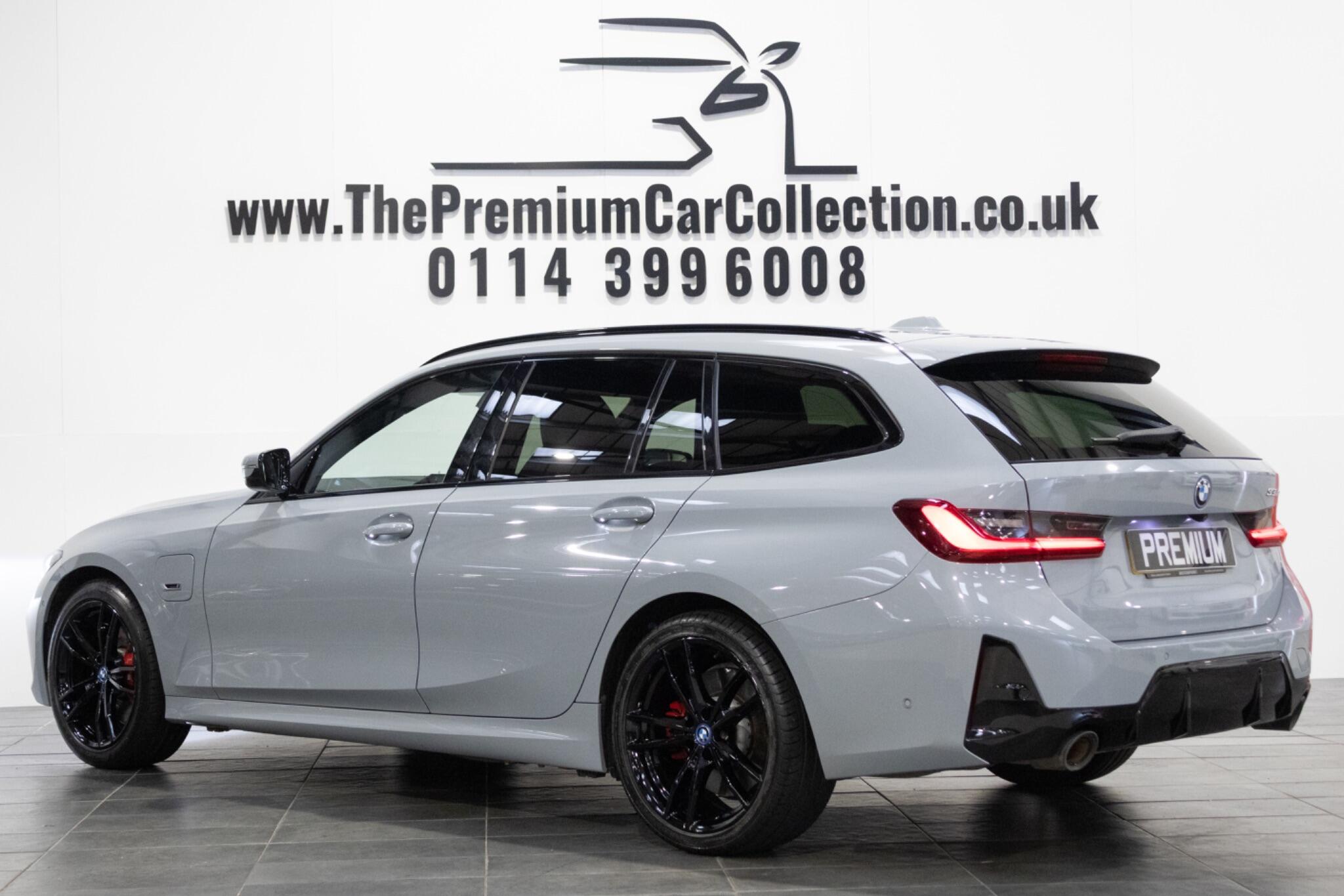 BMW 3 Series view 8