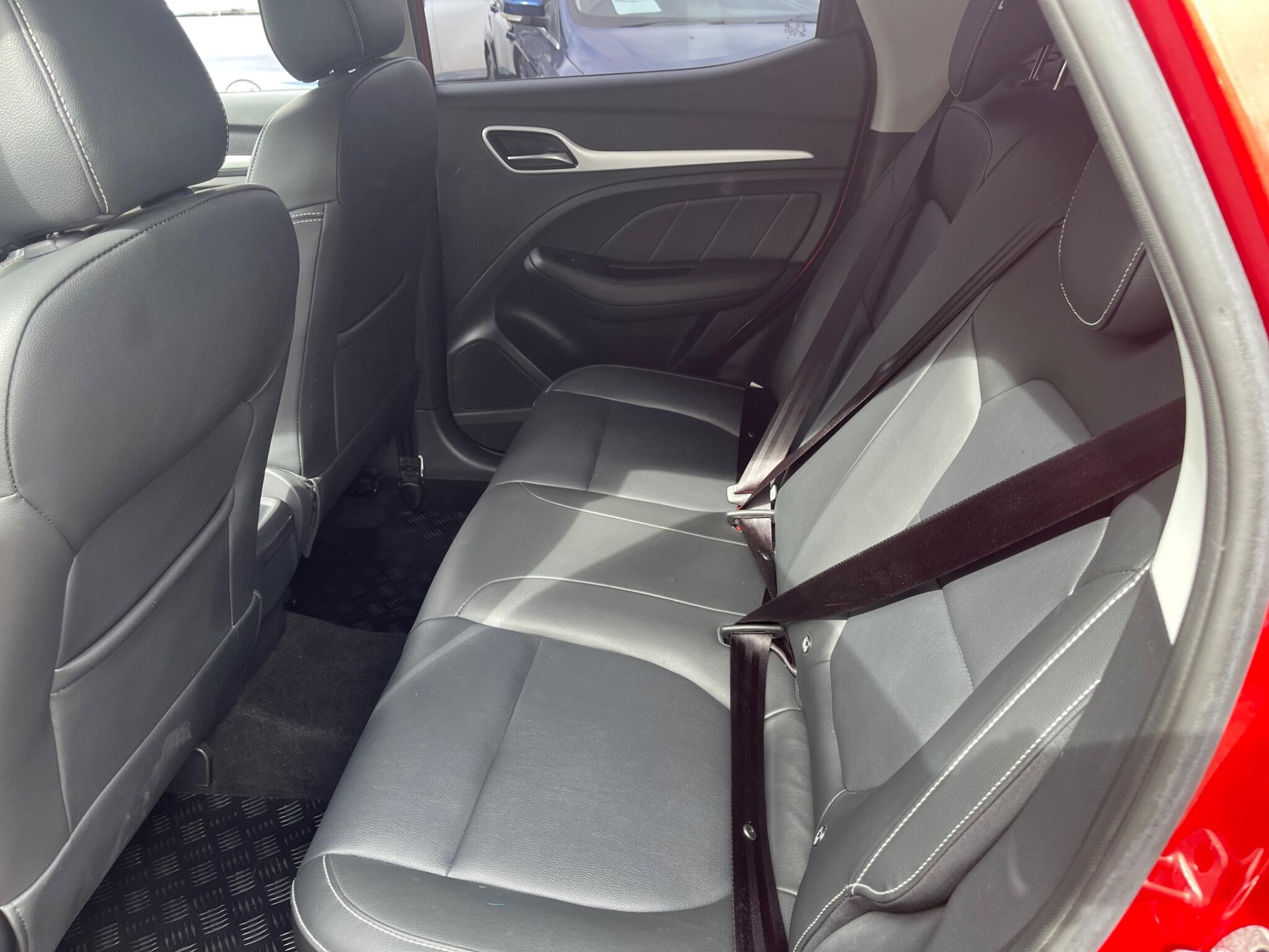 MG MG ZS view 13