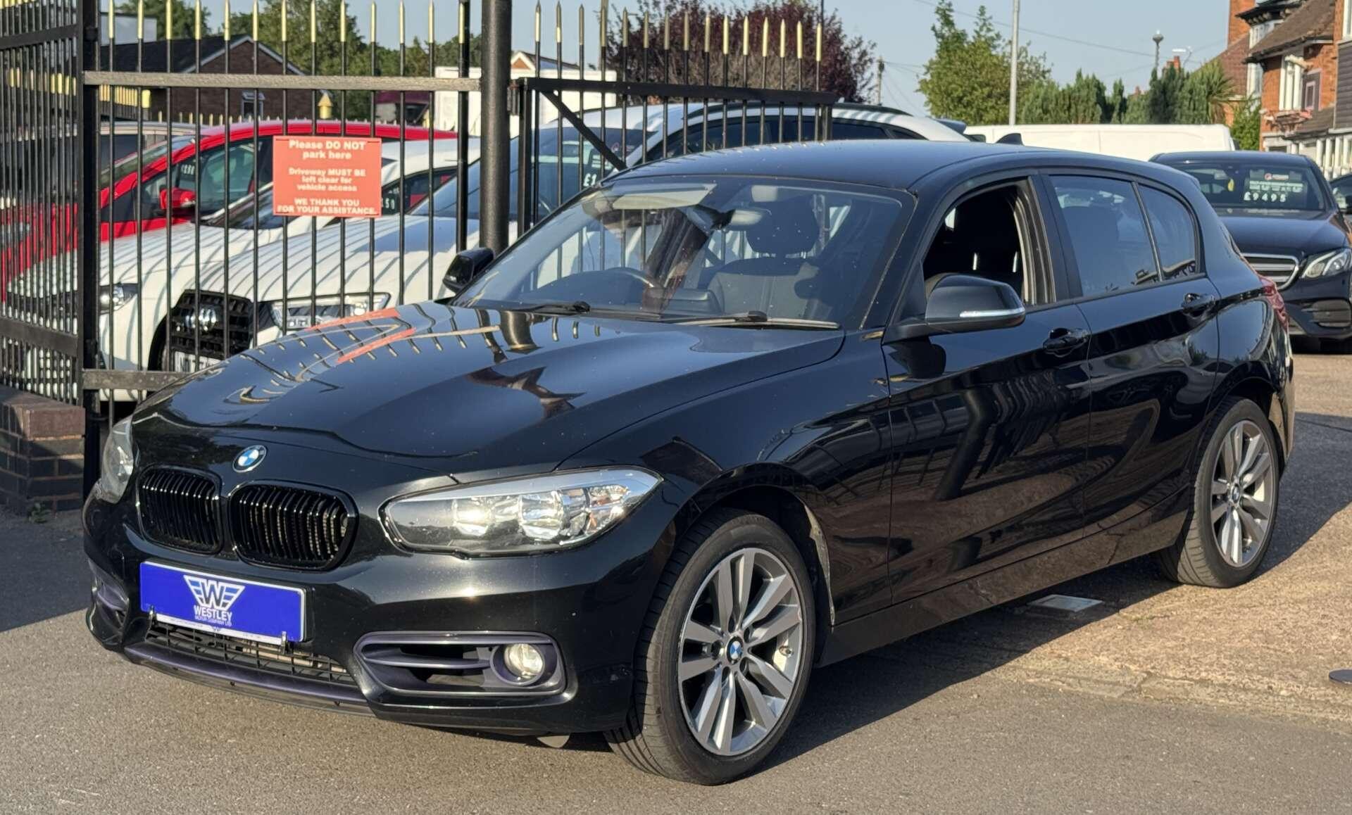 BMW 1 Series view 6