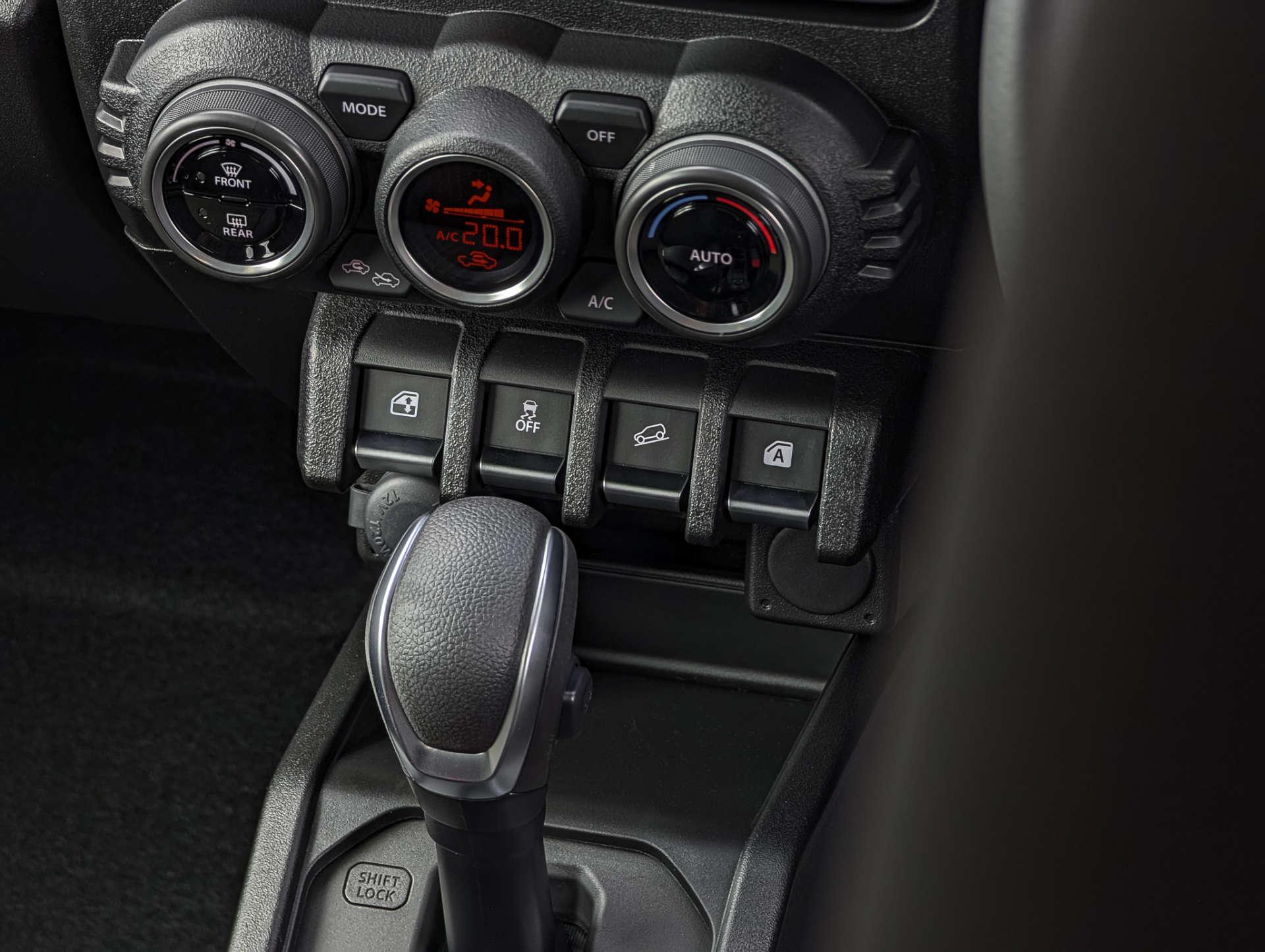 Suzuki Jimny view 18