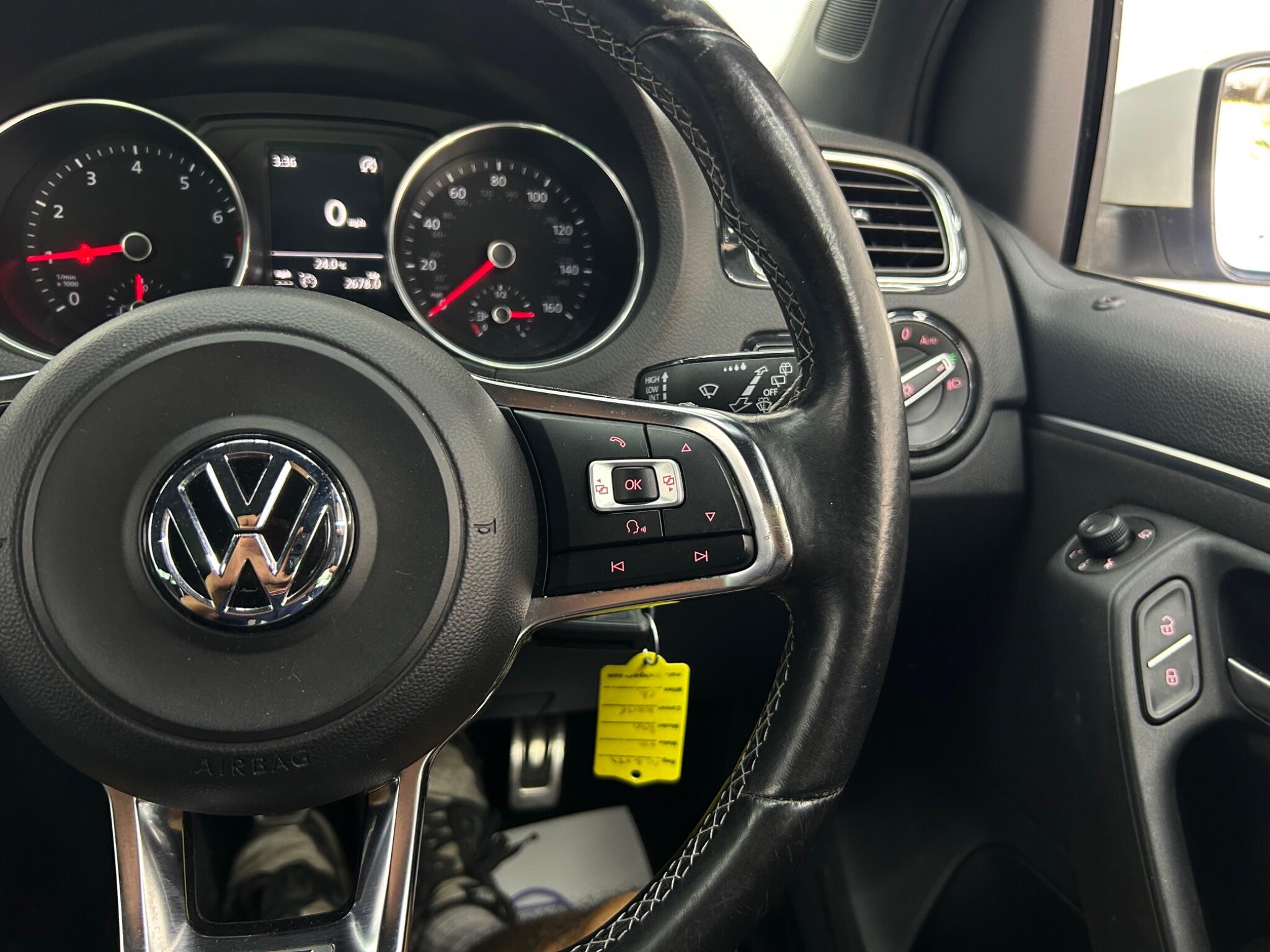 Volkswagen Polo view 42