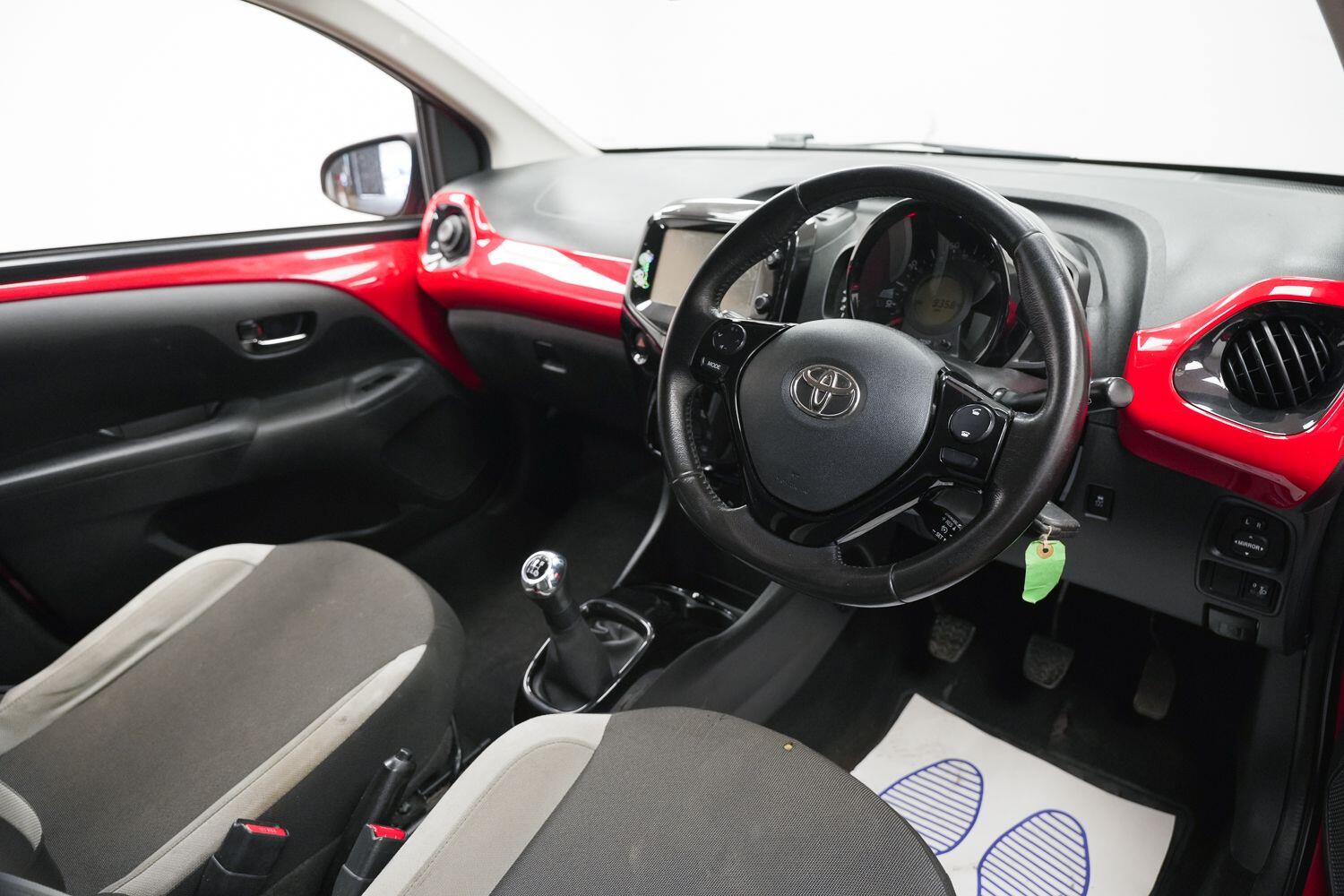Toyota Aygo view 5