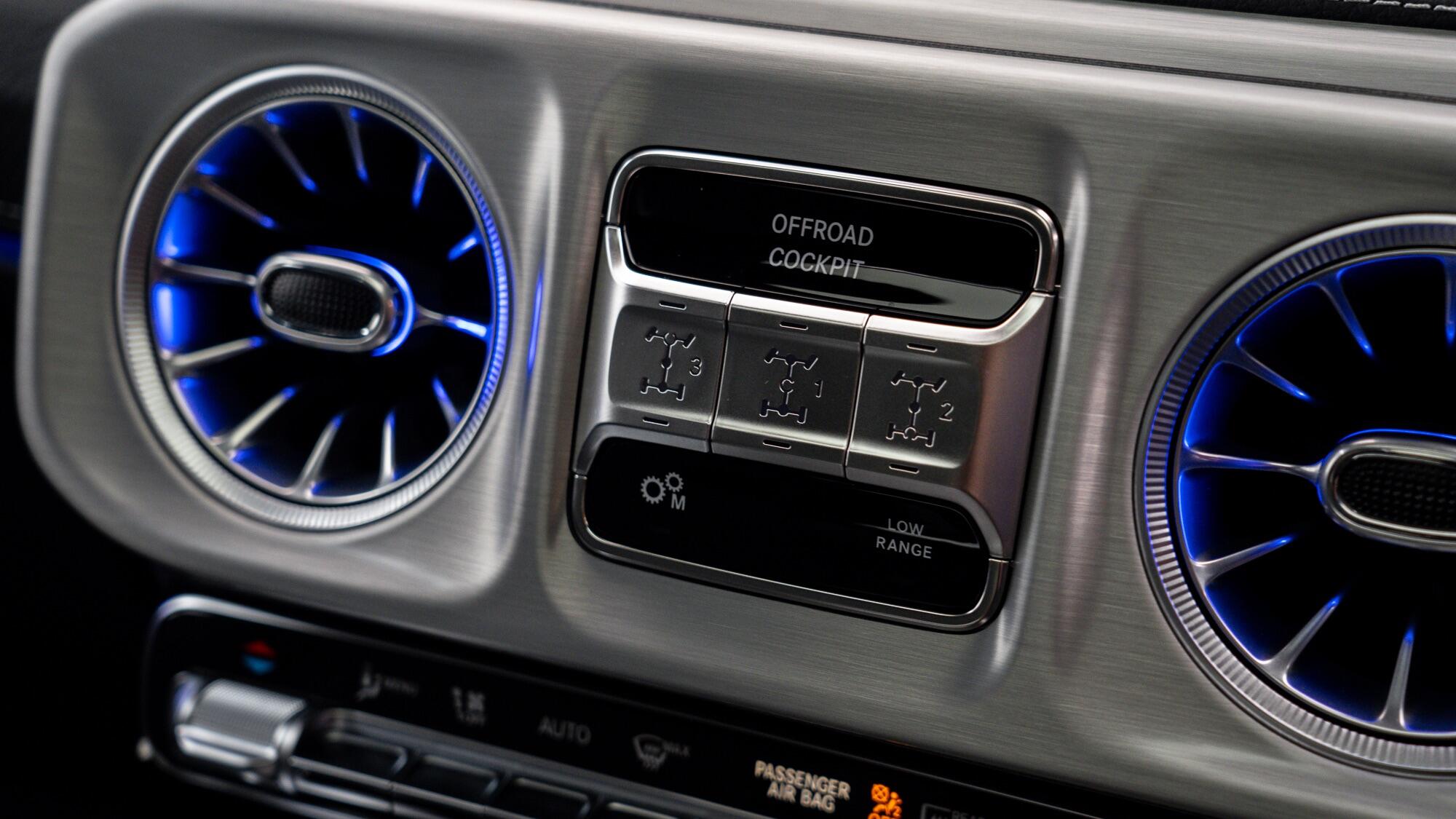 Mercedes-Benz G Class view 19