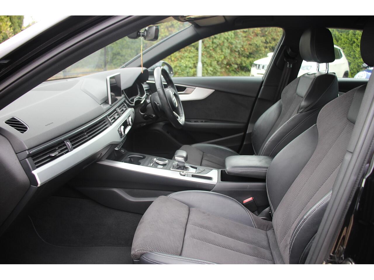 Audi A4 view 17