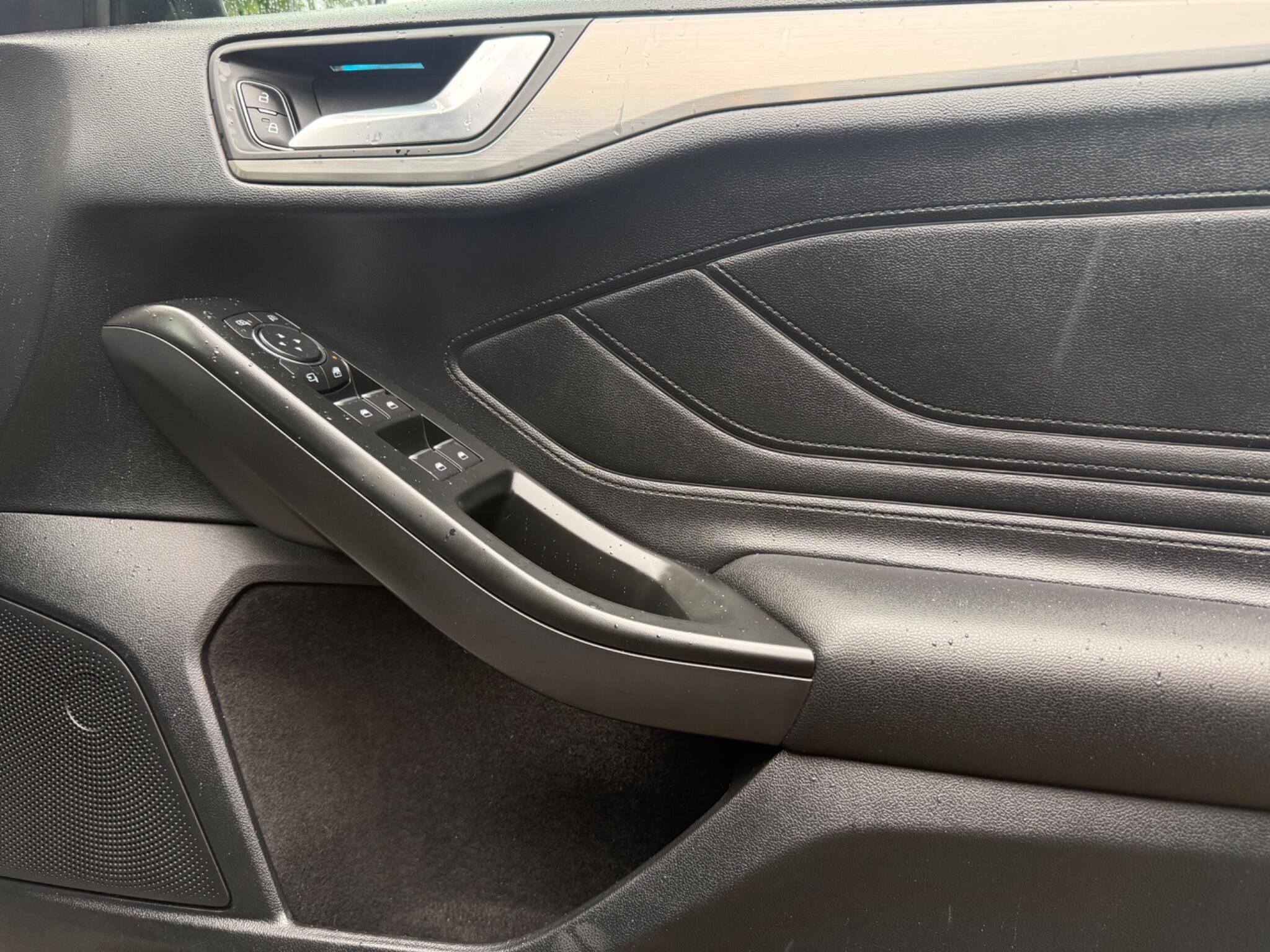 2019 Ford Focus image 29