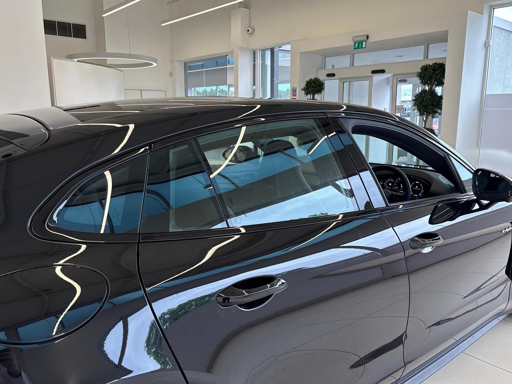 Porsche Panamera view 51
