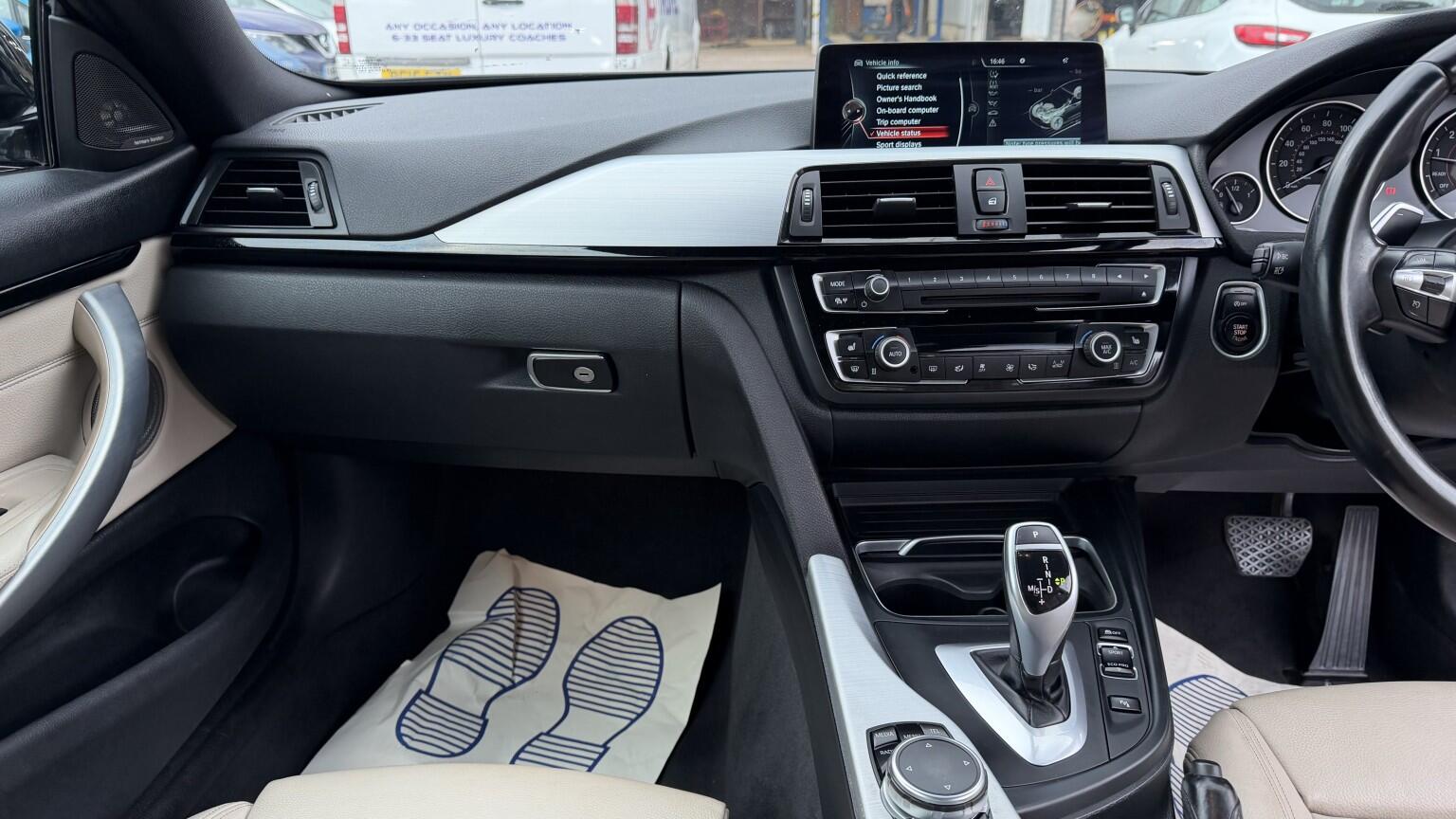 BMW 4 Series view 22