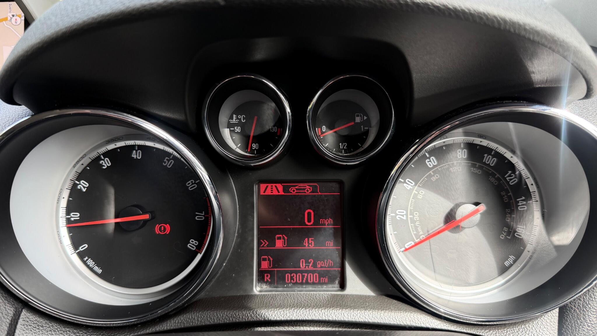 Vauxhall Mokka view 50