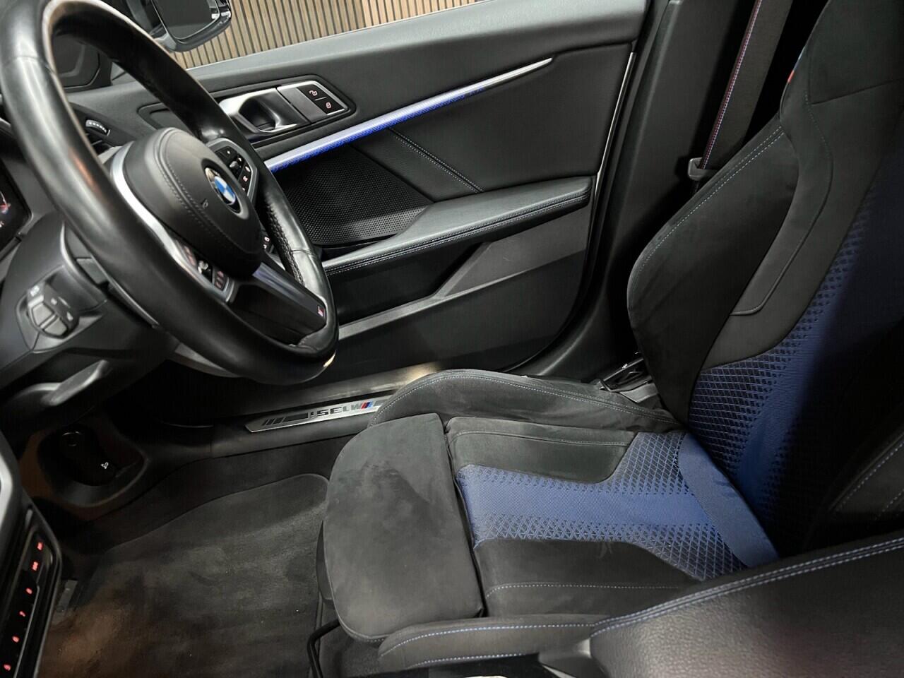 BMW 1 Series view 28