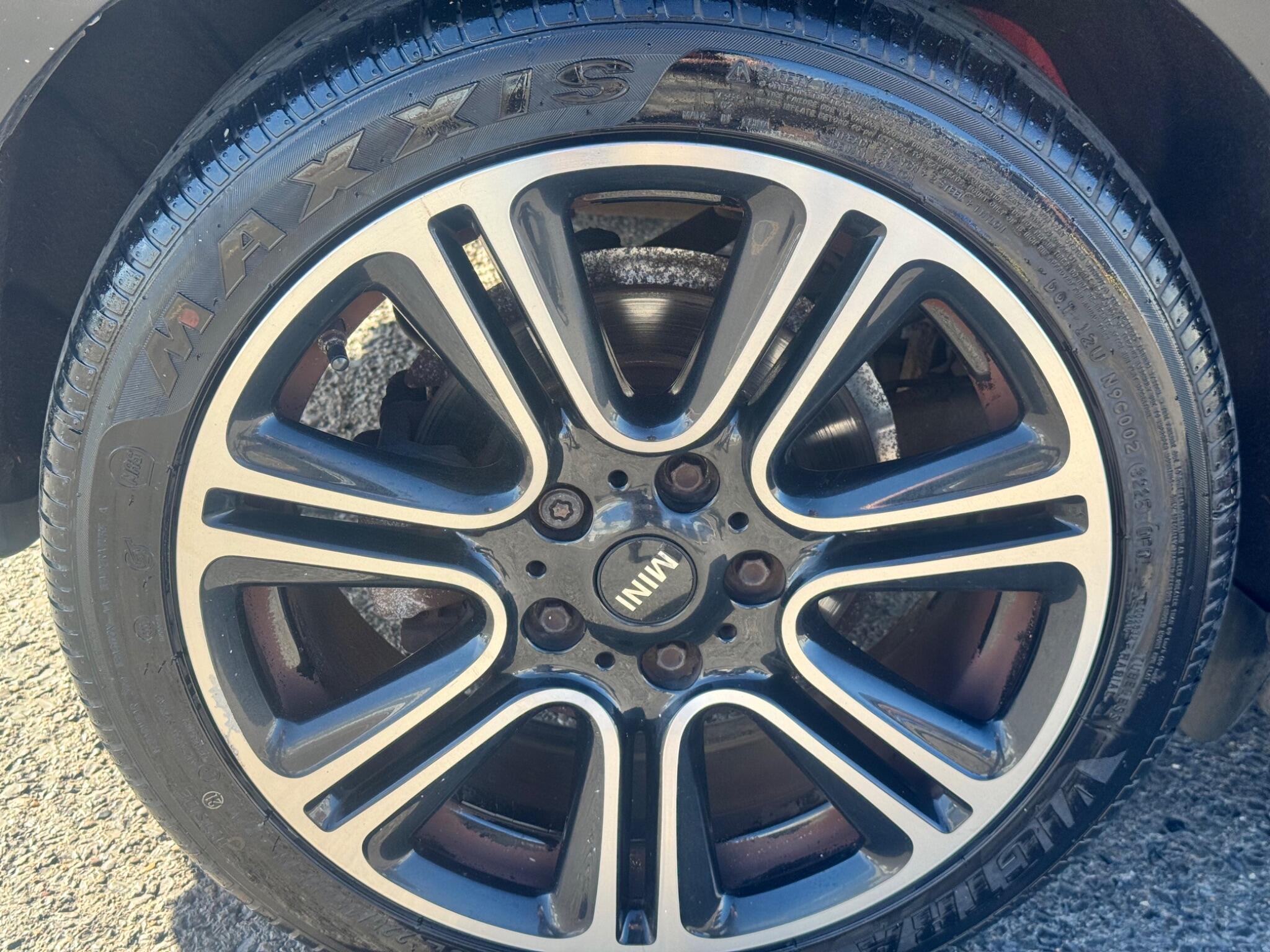 Mini Countryman view 33