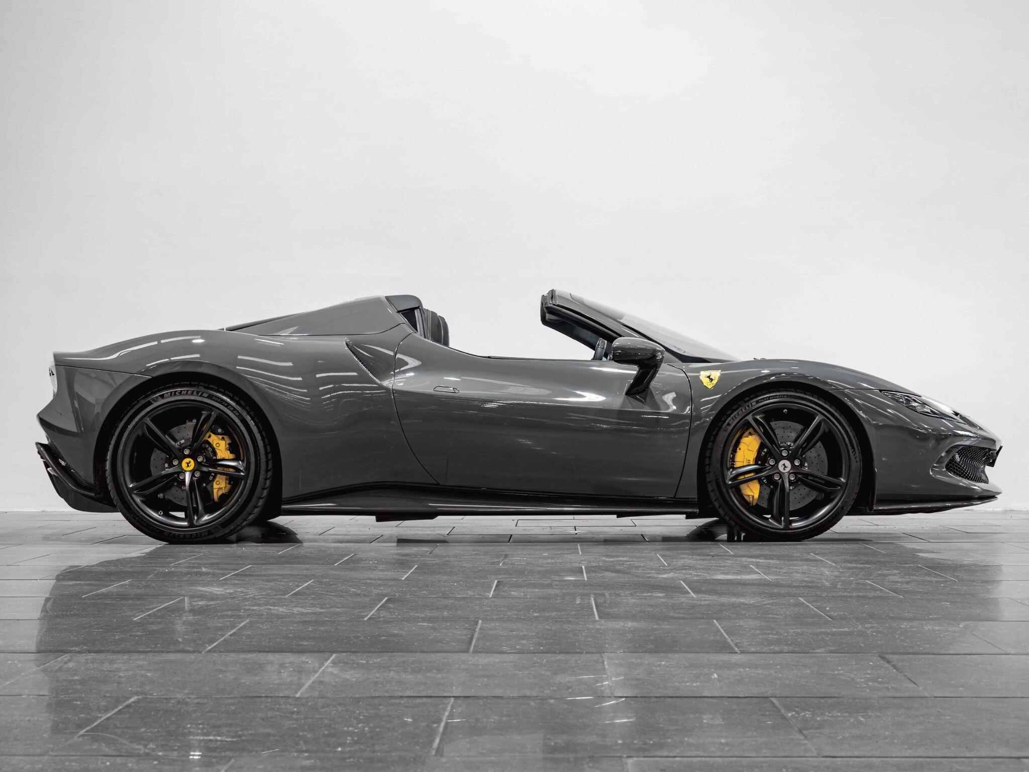 Ferrari 296 GTS view 7