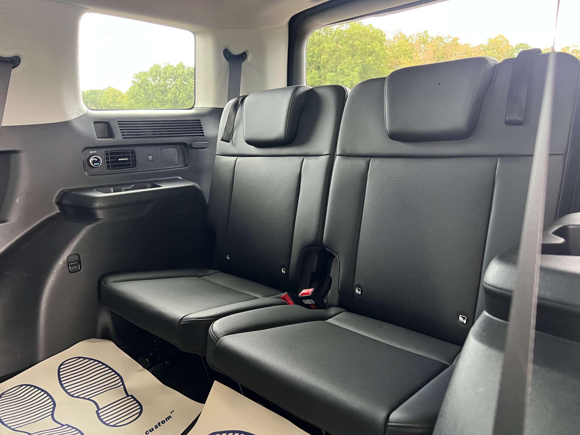 Hyundai Santa Fe view 11